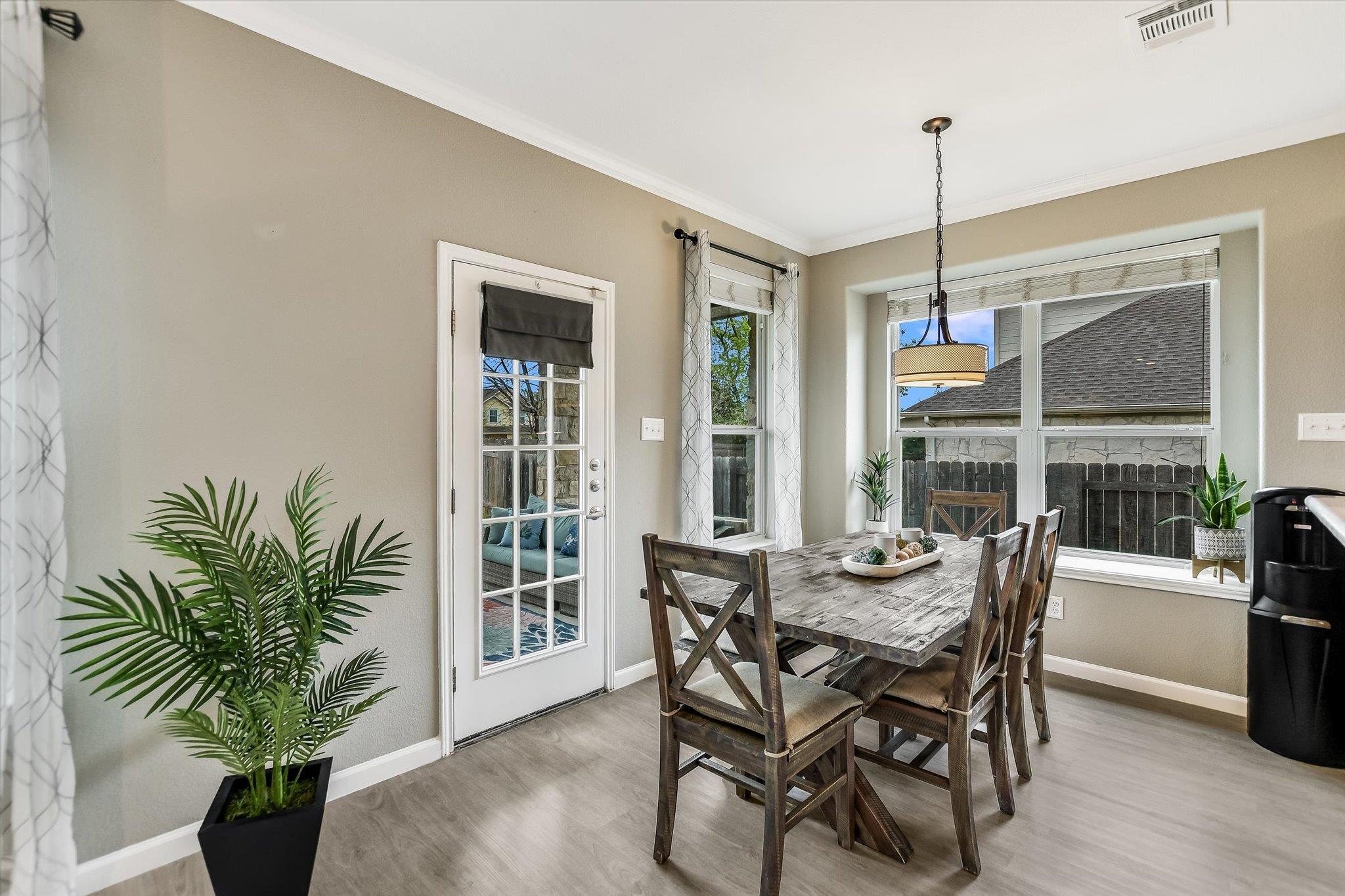 205 Tulip Trail Bnd, Cedar Park, TX 78613