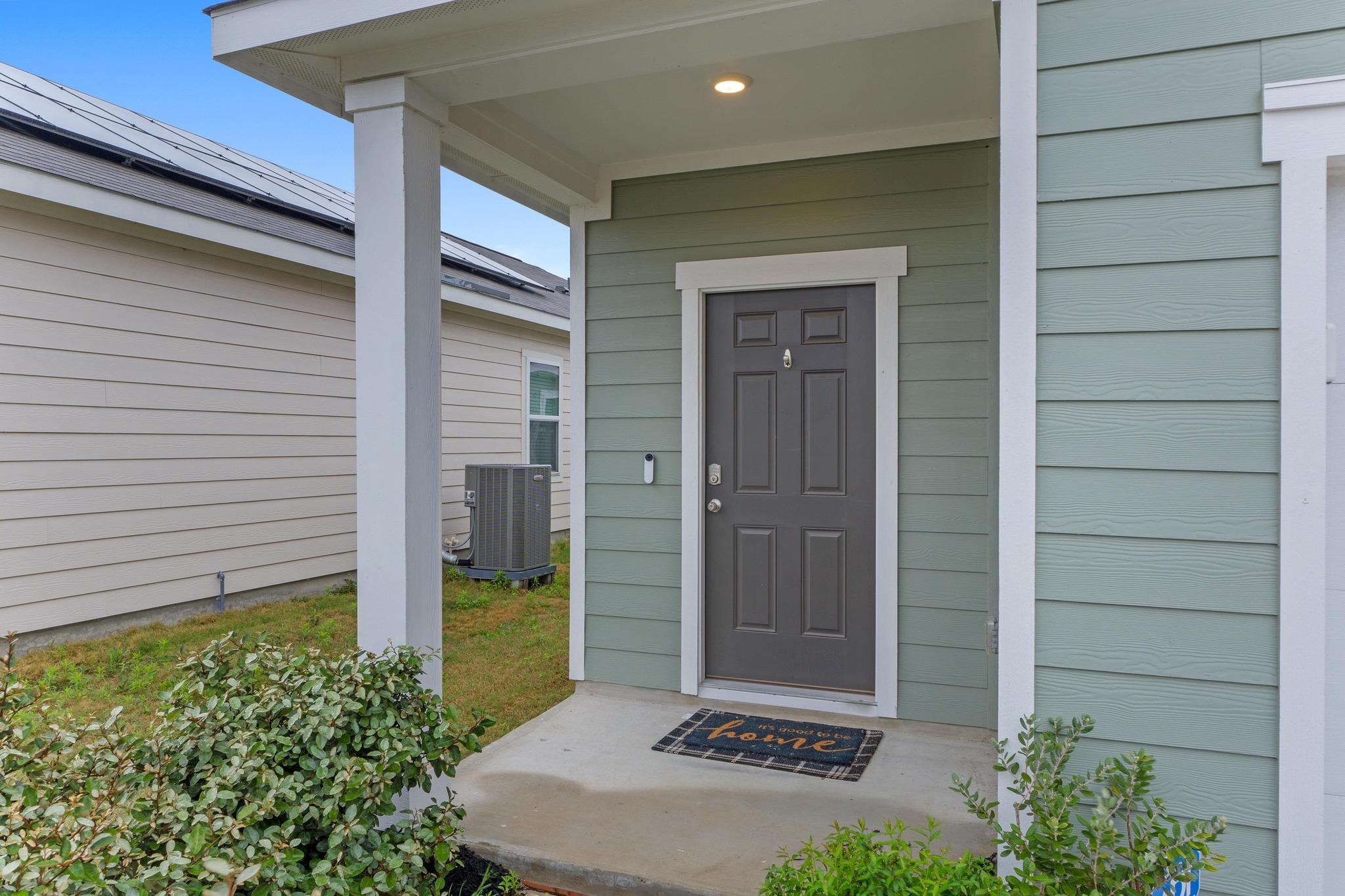 412 Gemsbok Rd, Hutto, TX 78634