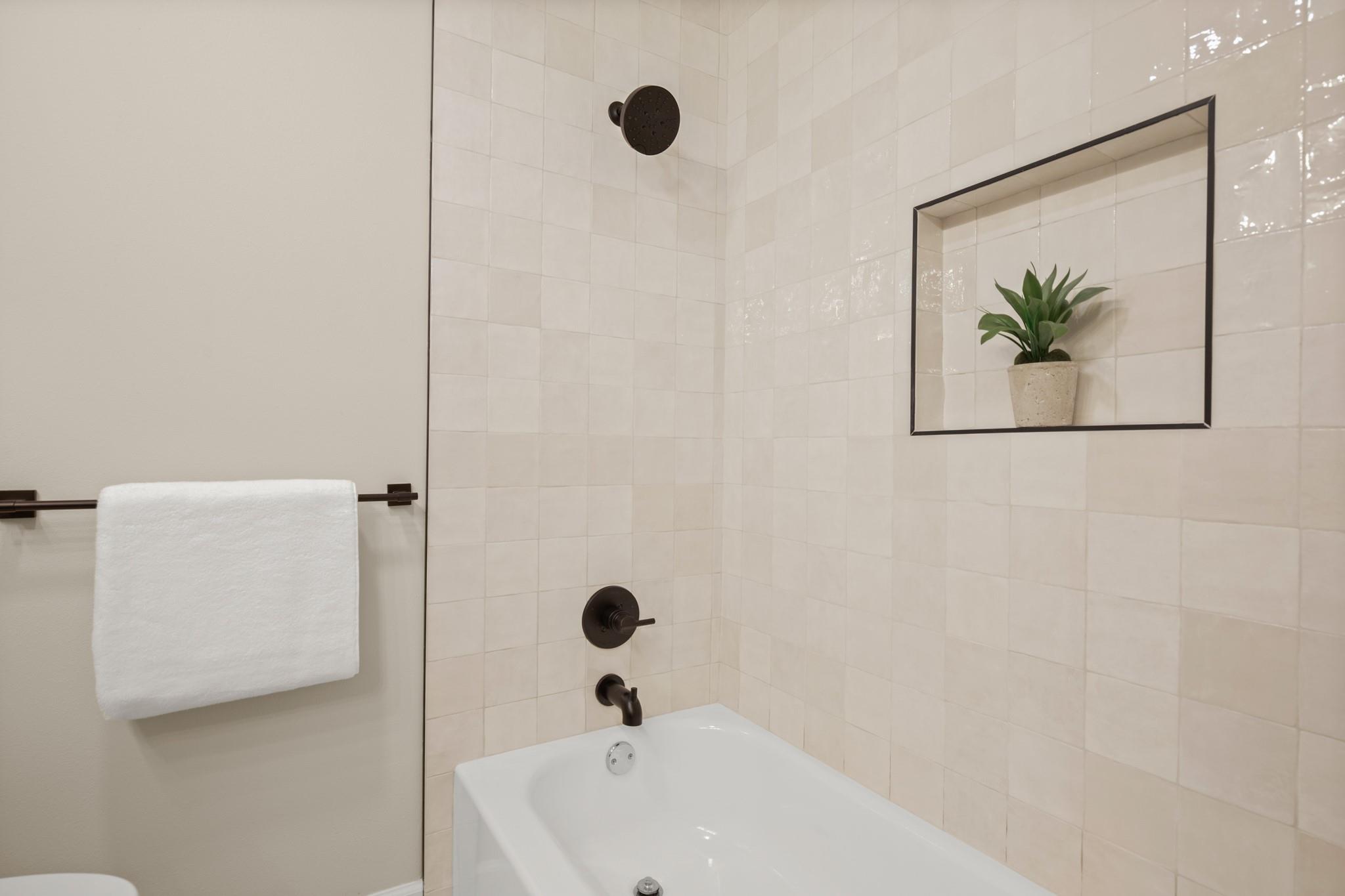 1707 Raven Dr, Austin, TX 78752