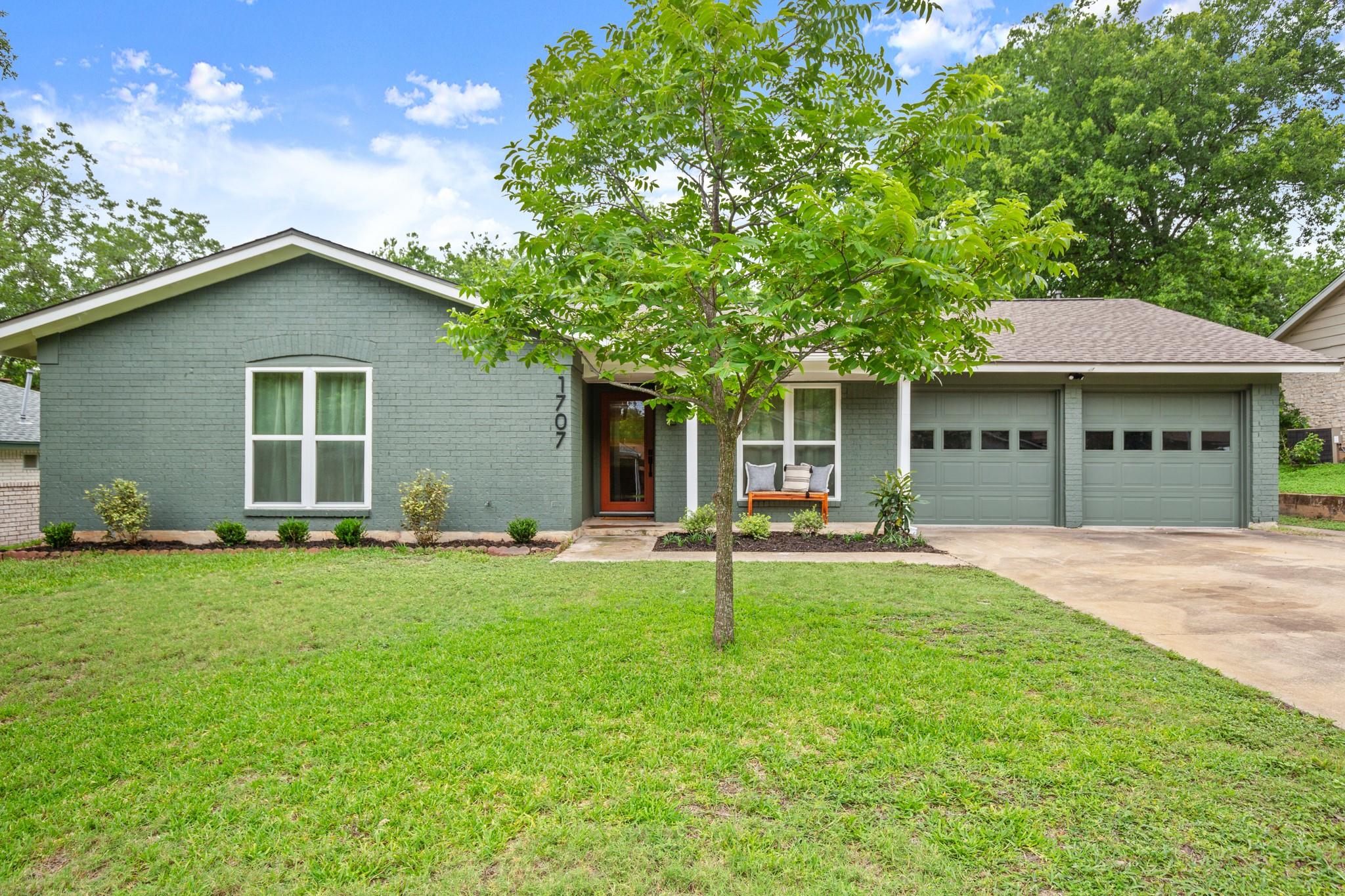 1707 Raven Dr, Austin, TX 78752
