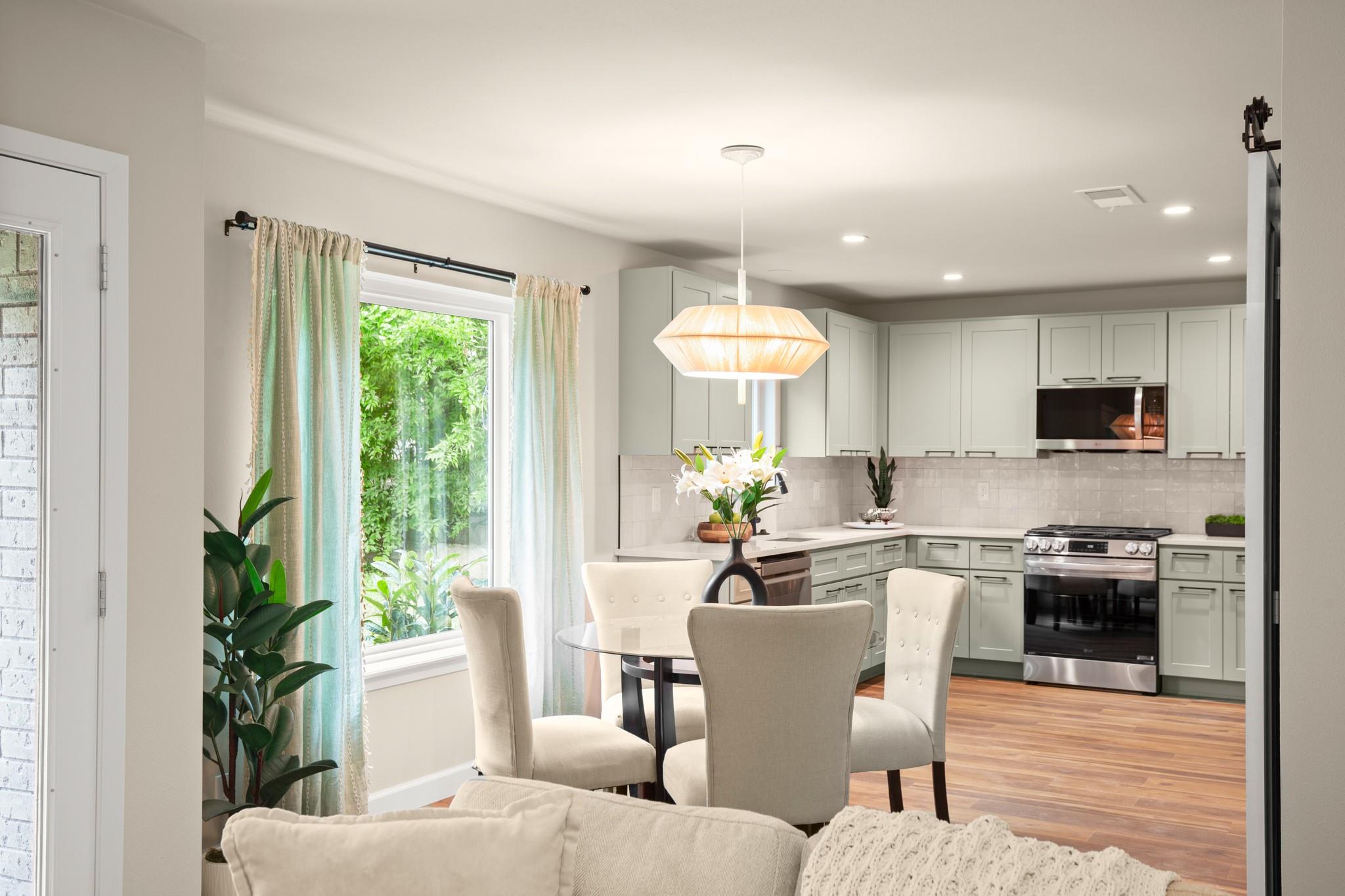 1707 Raven Dr, Austin, TX 78752