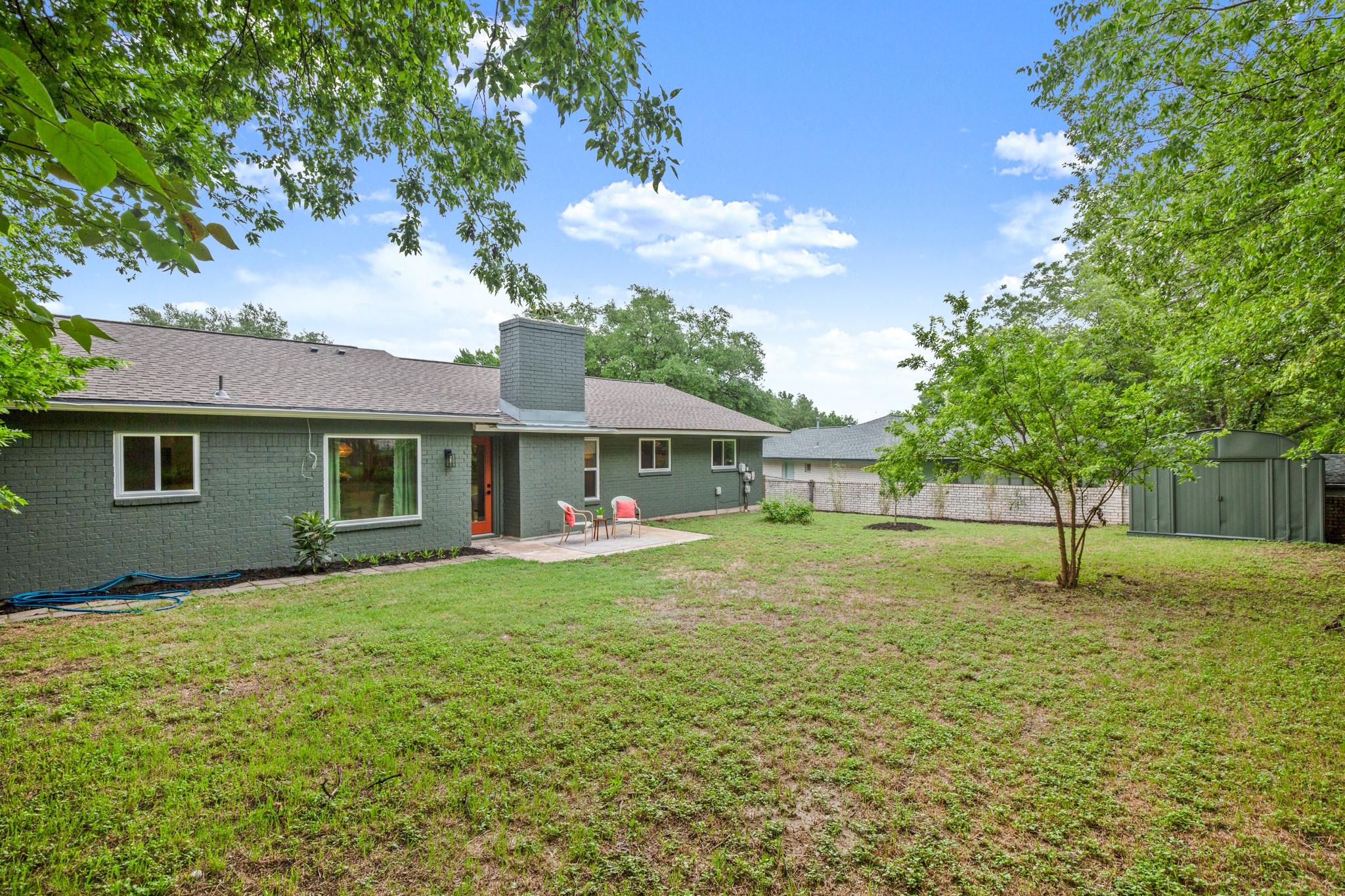 1707 Raven Dr, Austin, TX 78752