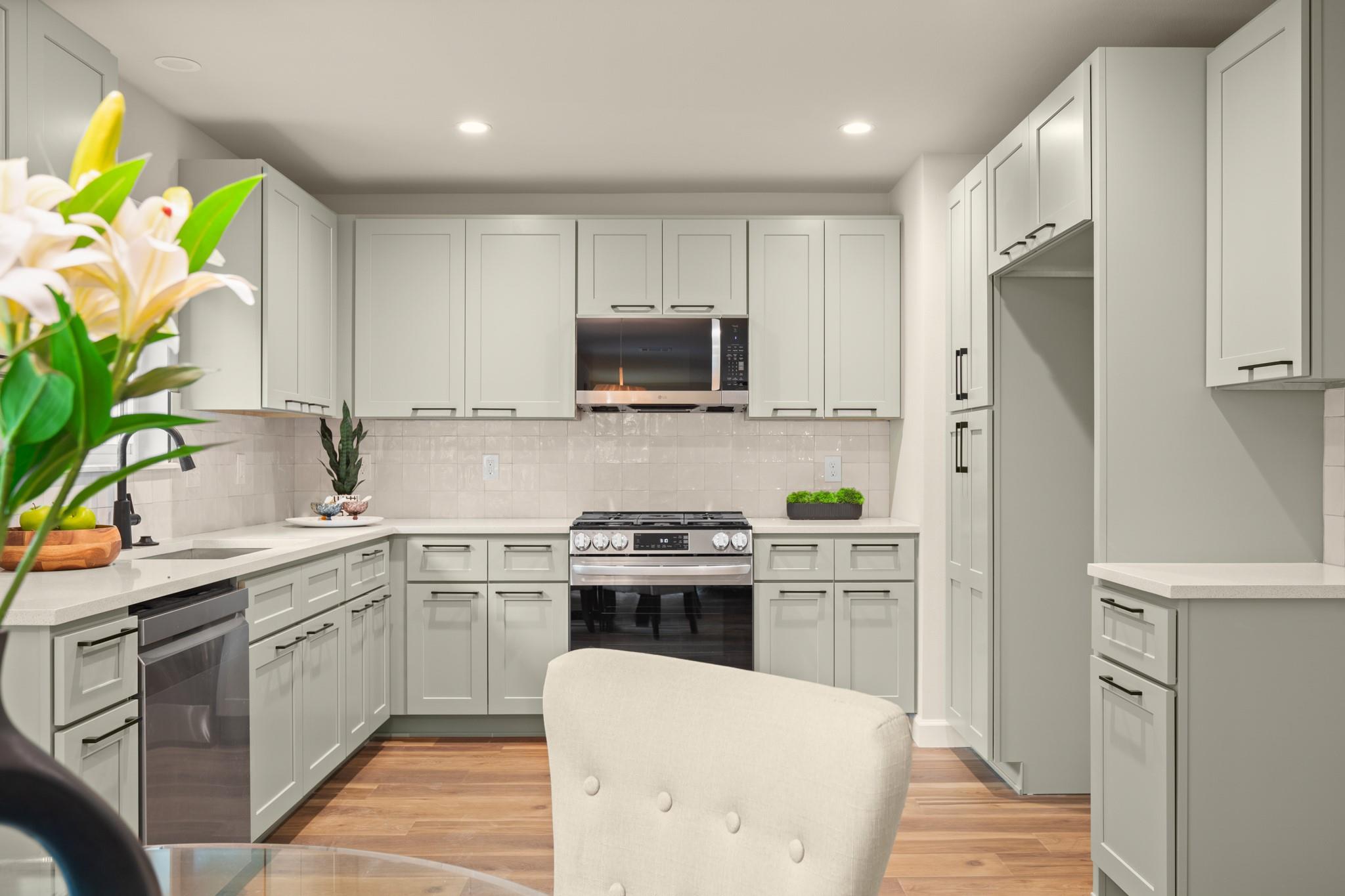 1707 Raven Dr, Austin, TX 78752
