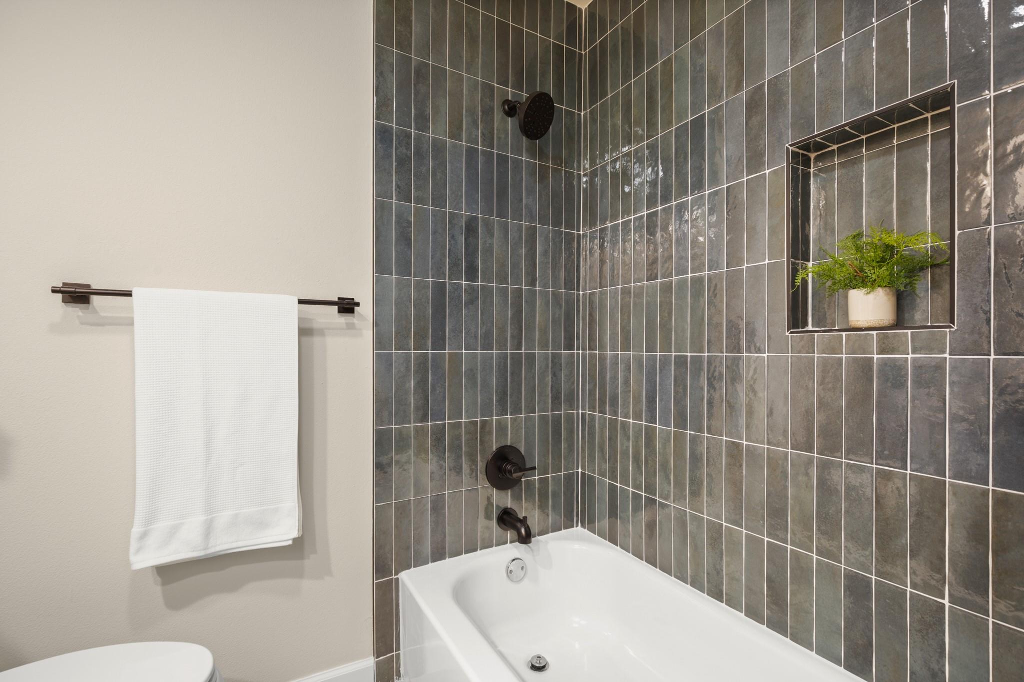 1707 Raven Dr, Austin, TX 78752