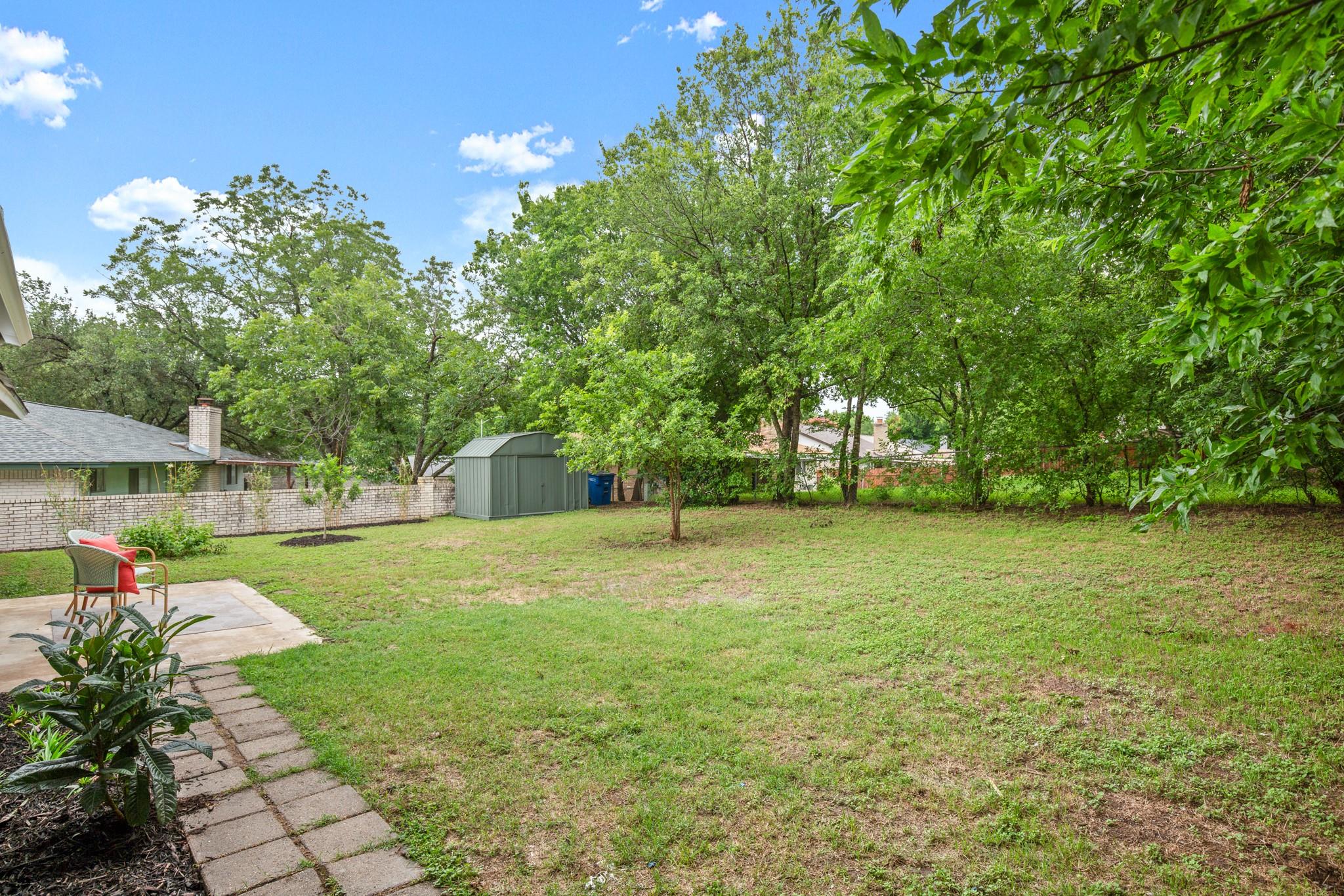 1707 Raven Dr, Austin, TX 78752