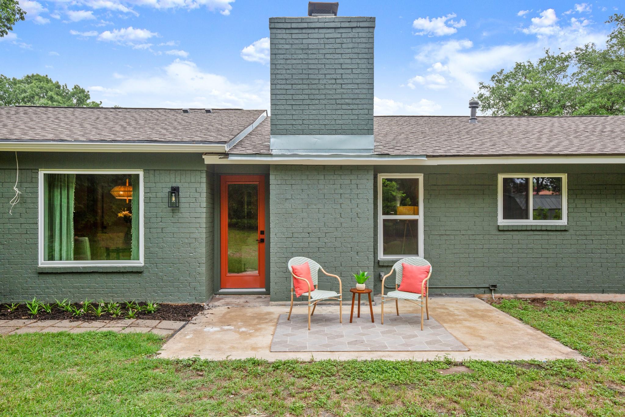1707 Raven Dr, Austin, TX 78752
