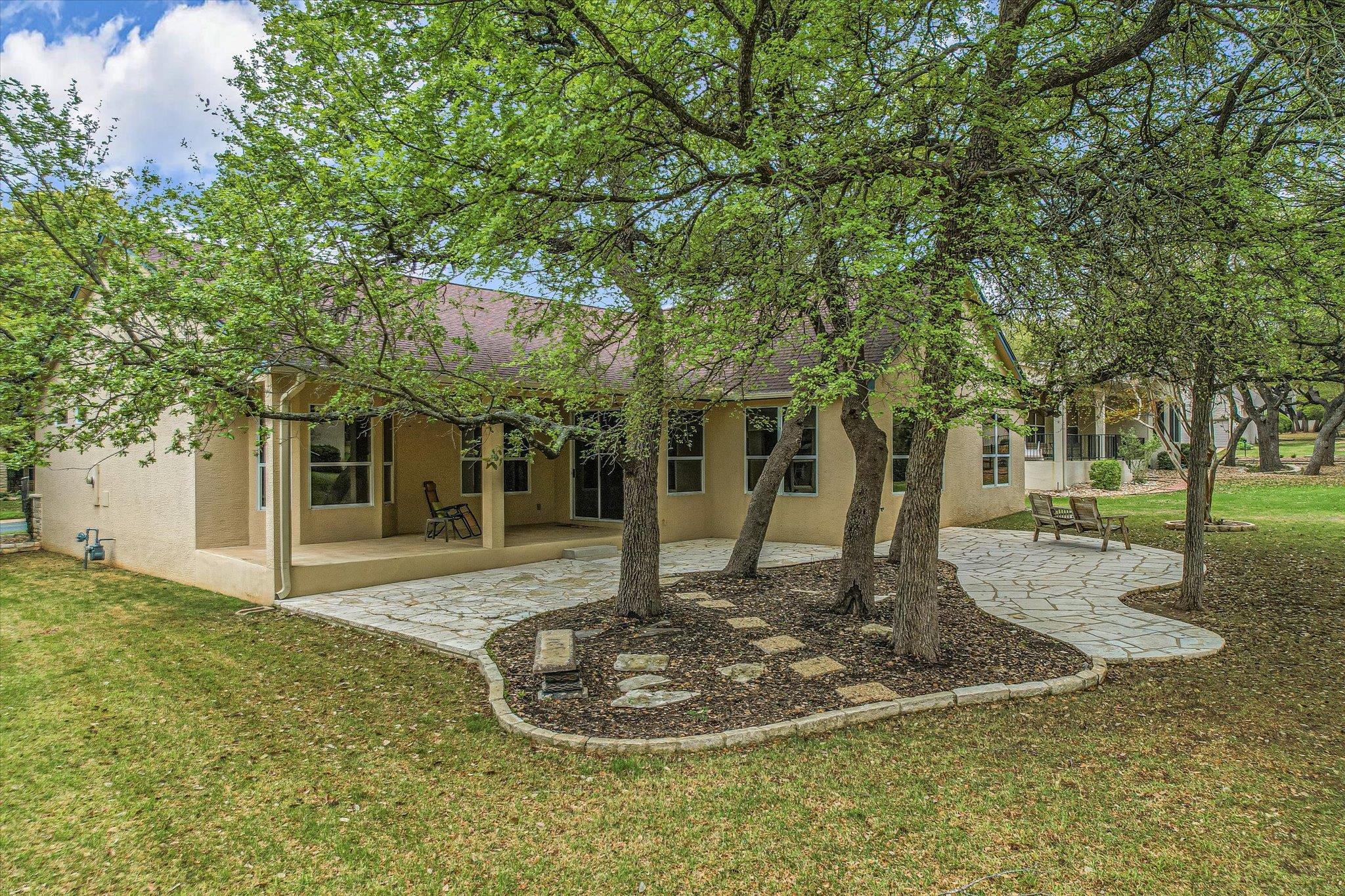 202 Whippoorwill Cv, Georgetown, TX 78633
