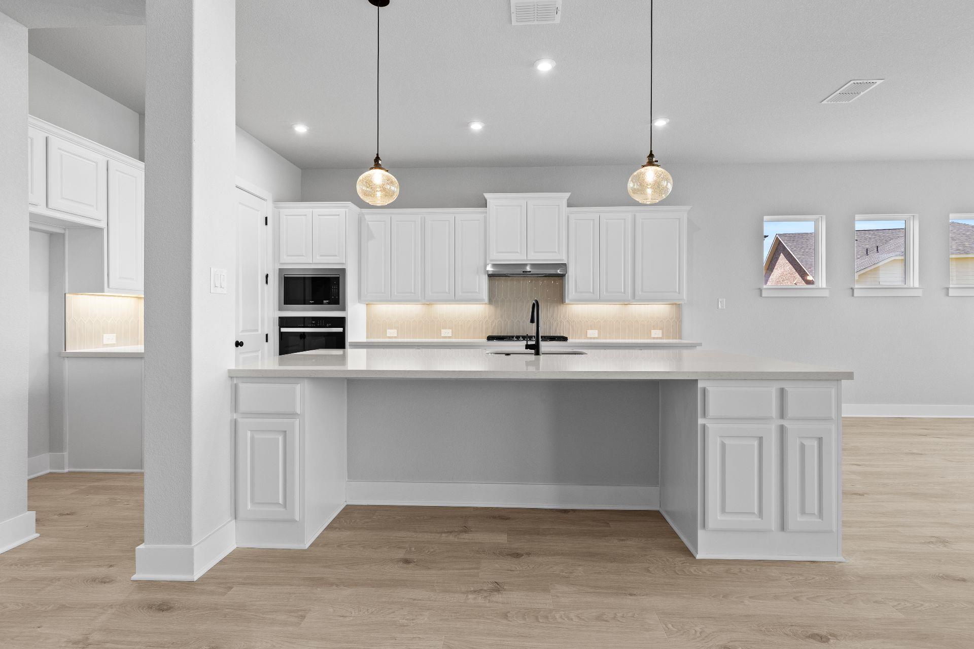 304 Echo Pass, Liberty Hill, TX 78642