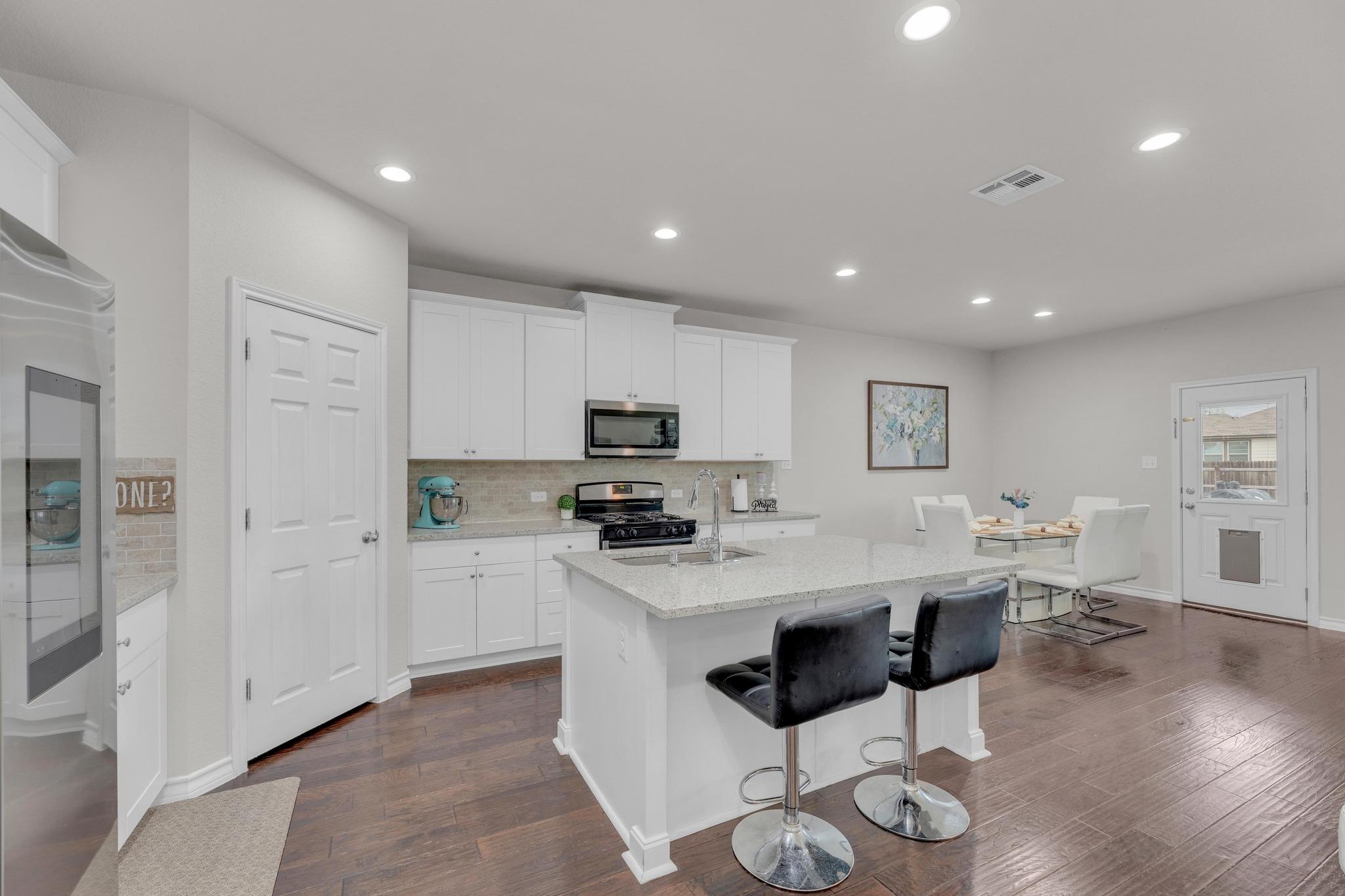 6046 Malta Cir, Round Rock, TX 78665