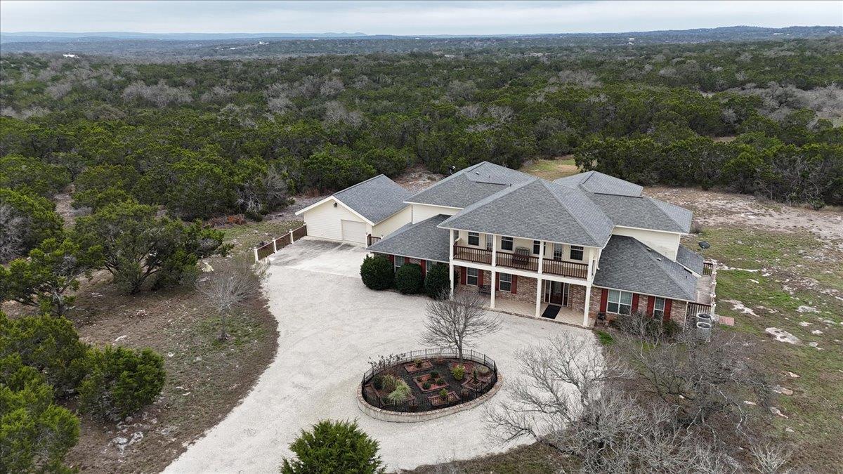 130 Cave Springs Dr, Wimberley, TX 78676