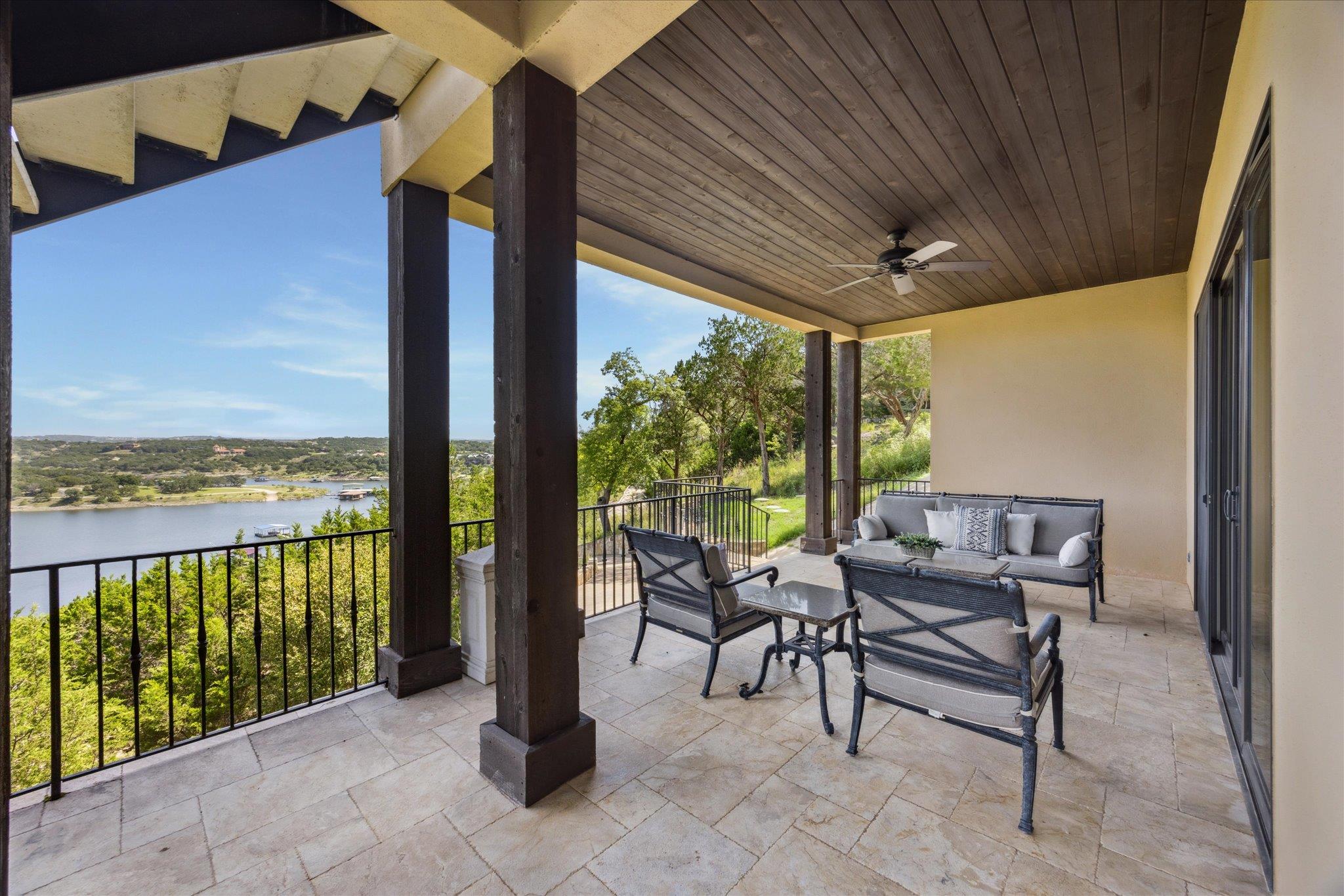 709 S Angel Light Dr, Spicewood, TX 78669