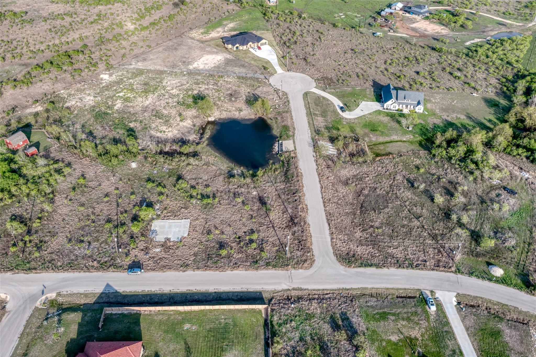 350 E Ridge Ln, Niederwald, TX 78640