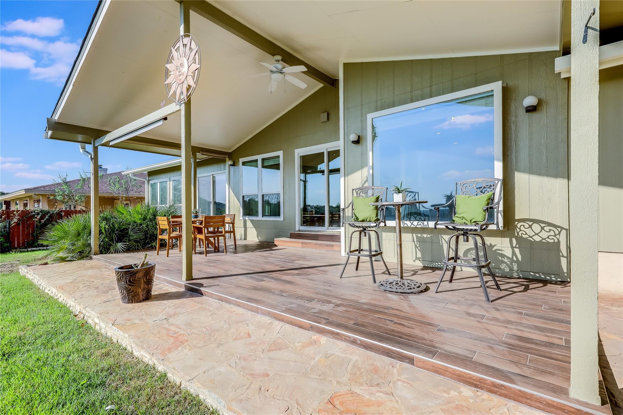 2802 Douglas Cv, Lago Vista, TX 78645