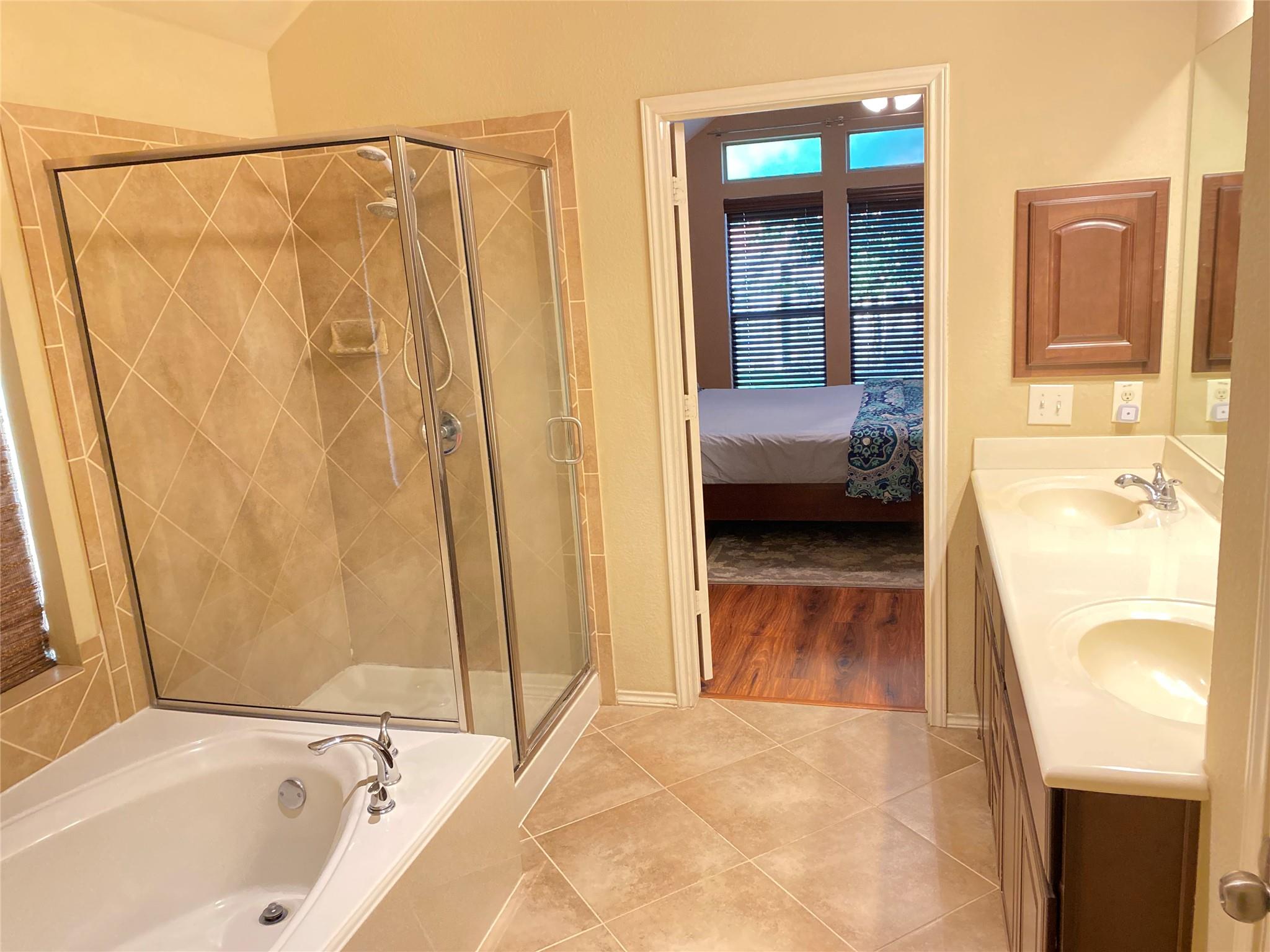 20937 Prestwick Dr, Hutto, TX 78634