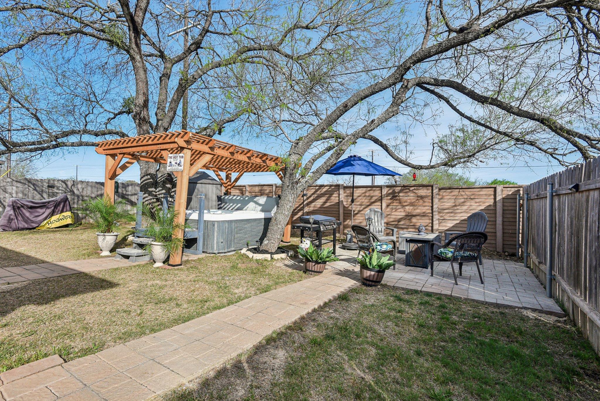 759 Ocelot Ct, Seguin, TX 78155
