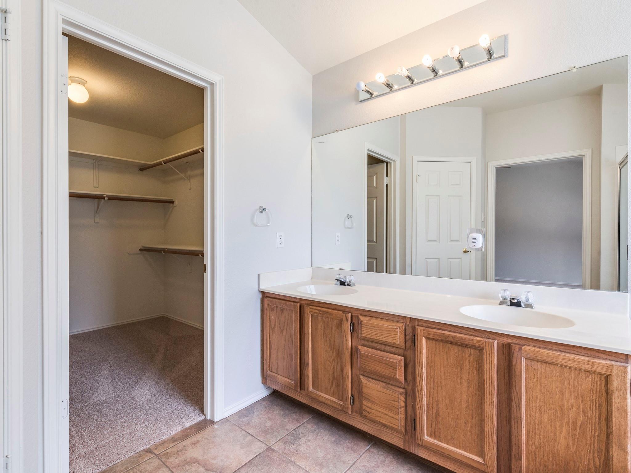 1210 Highland Dr, Cedar Park, TX 78613