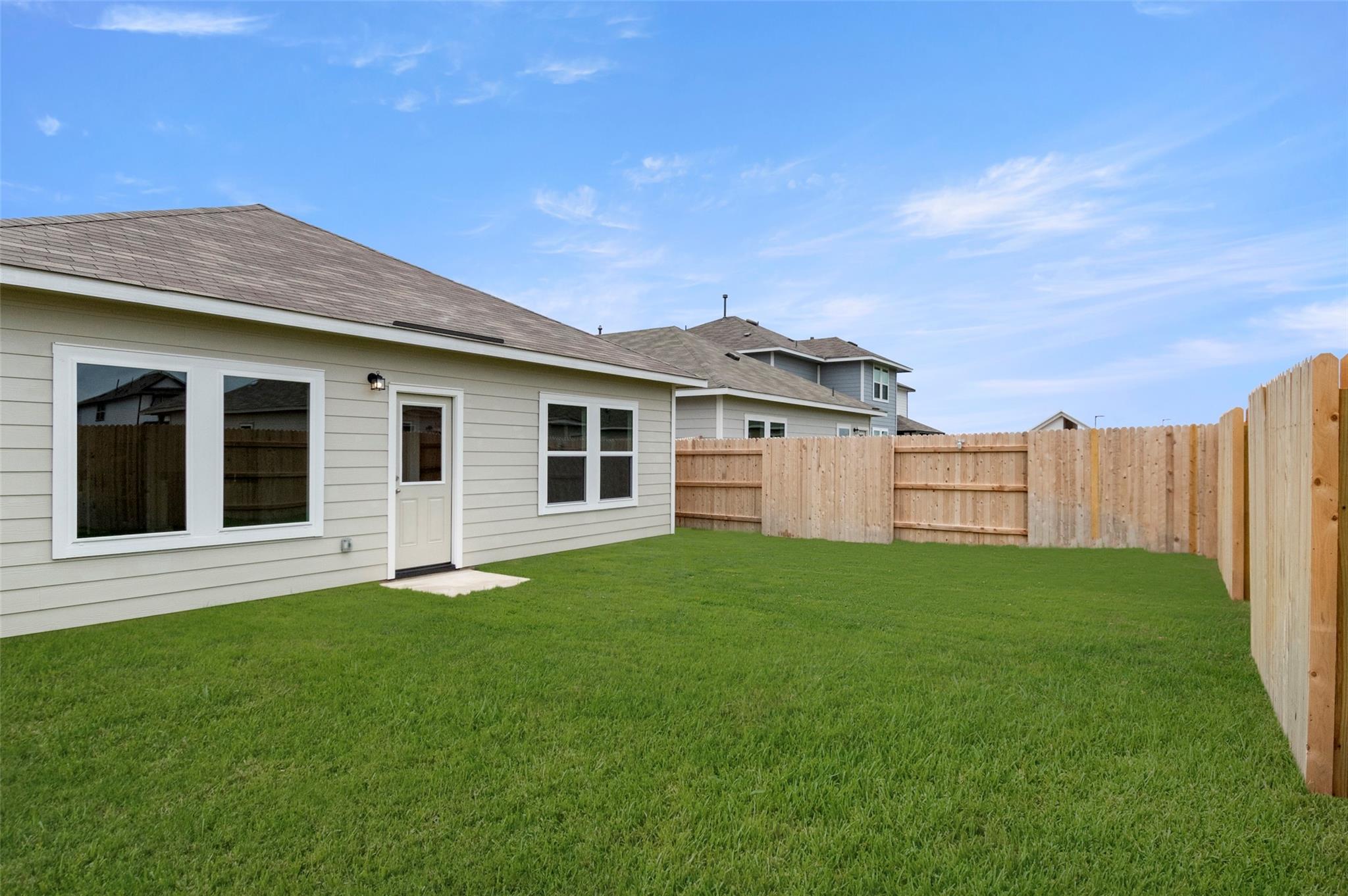 219 Estallo Way, Maxwell, TX 78656