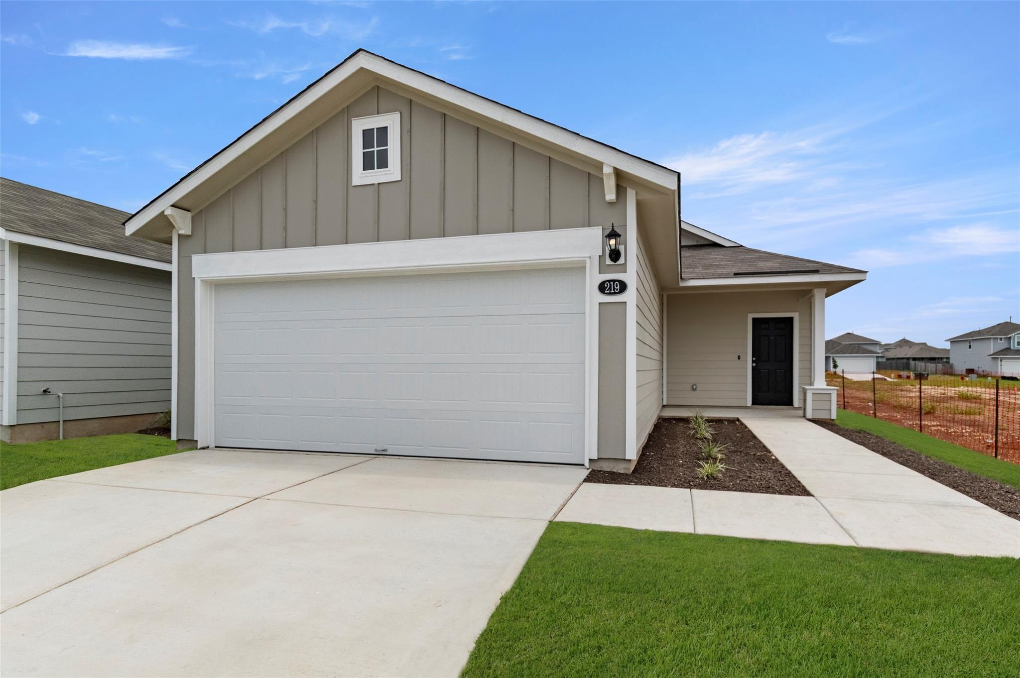 219 Estallo Way, Maxwell, TX 78656