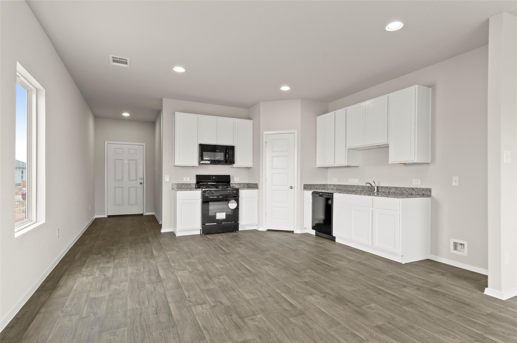 219 Estallo Way, Maxwell, TX 78656