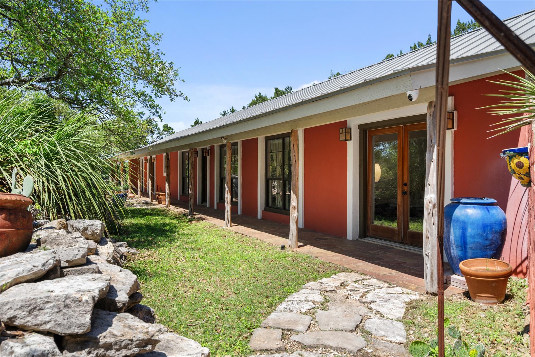 1005 Lisa Dr, Austin, TX 78733