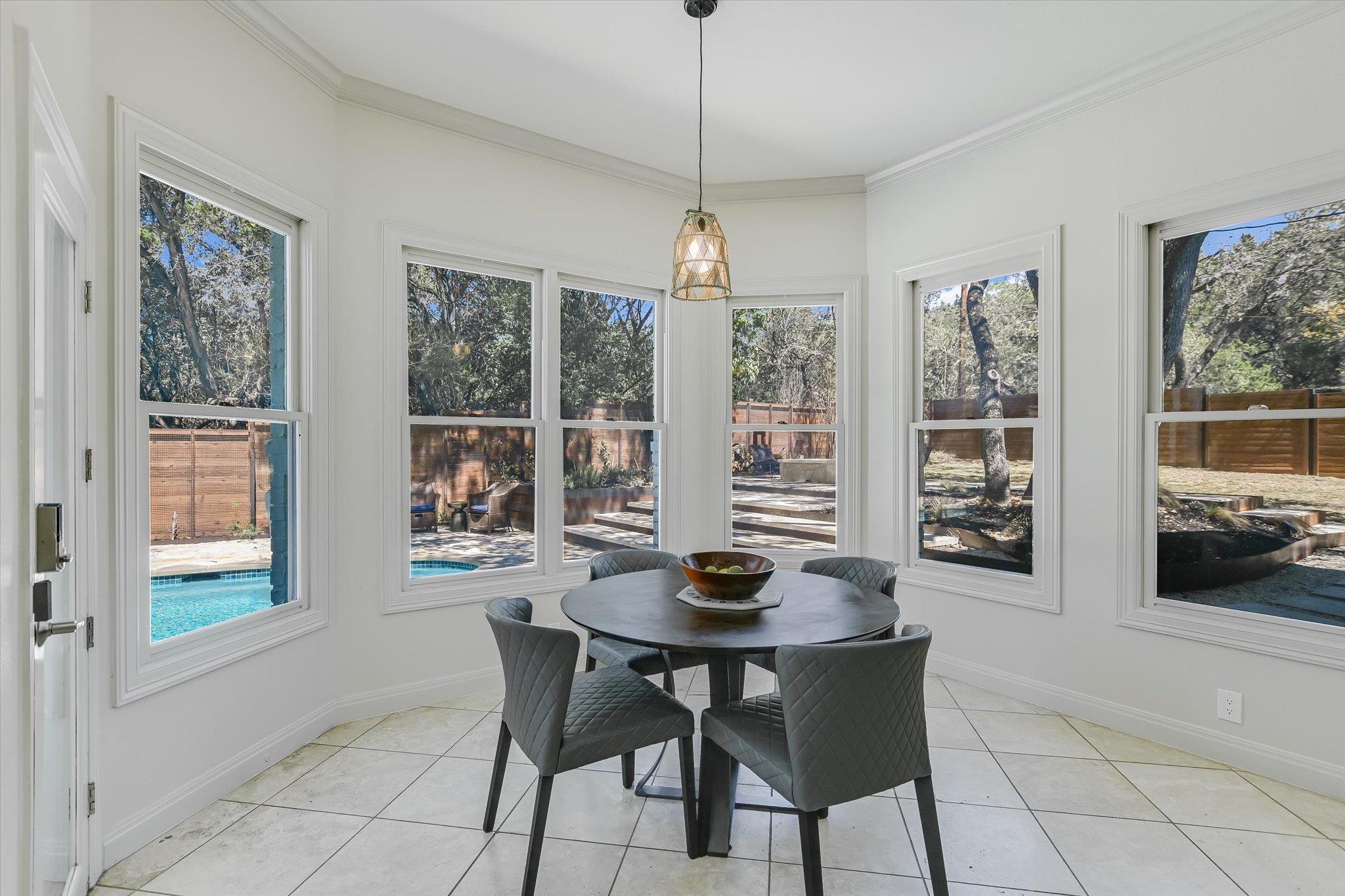 4500 WATERFORD Pl, Austin, TX 78731