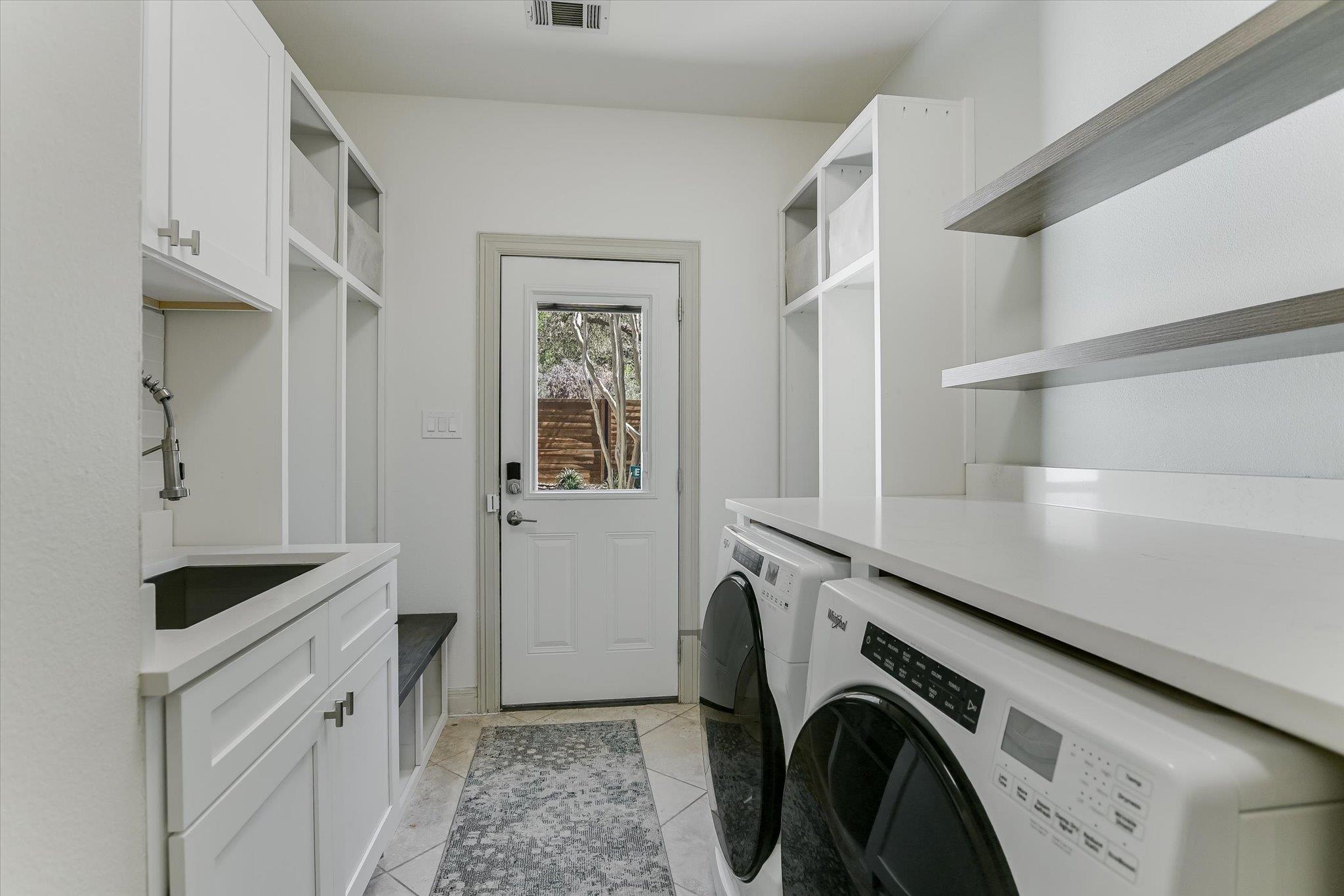 4500 WATERFORD Pl, Austin, TX 78731