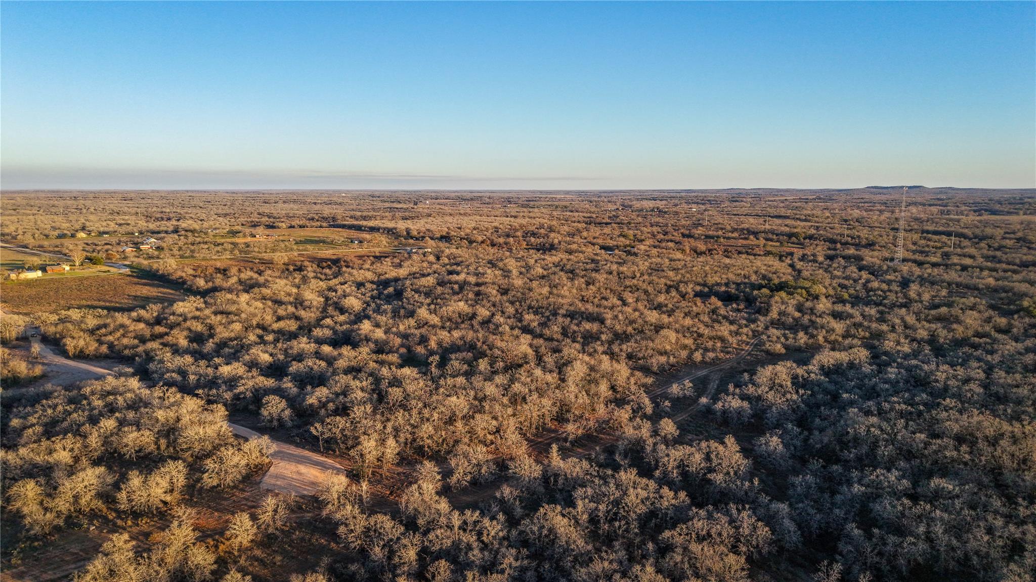 000 Cross Rd, Seguin, TX 78155