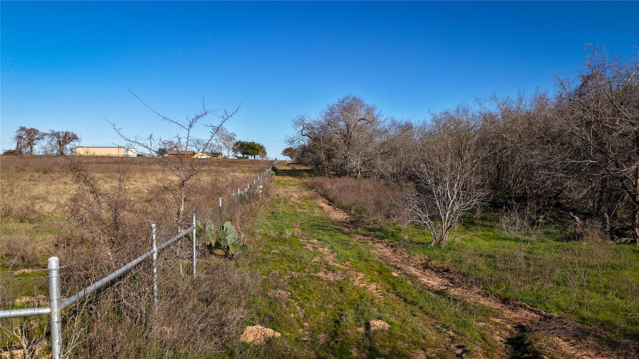 000 Cross Rd, Seguin, TX 78155