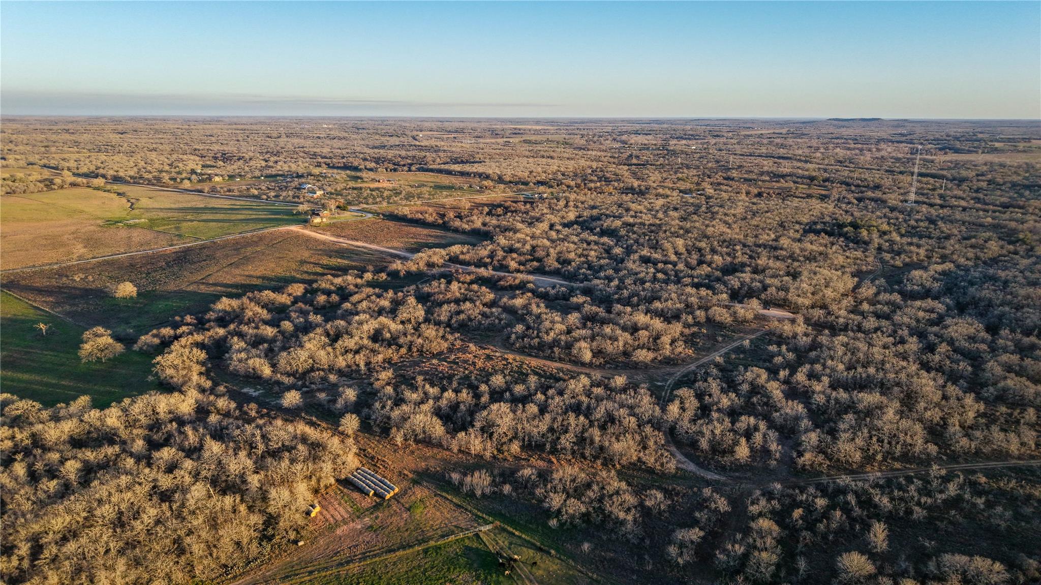 000 Cross Rd, Seguin, TX 78155