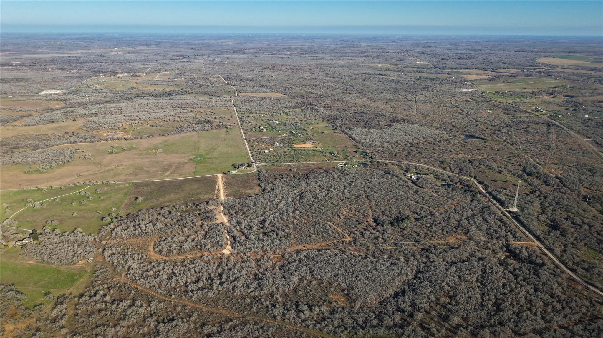 000 Cross Rd, Seguin, TX 78155