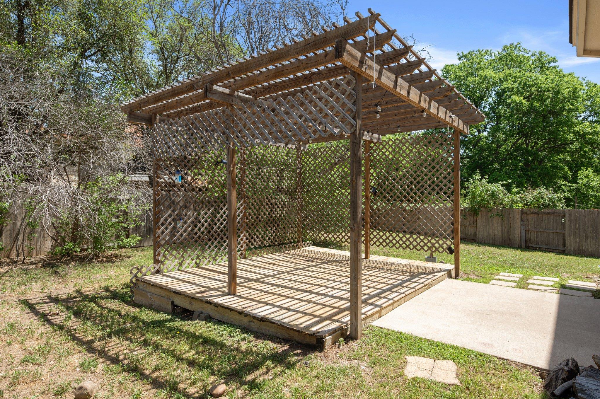 13321 Kirkglen Dr, Austin, TX 78727