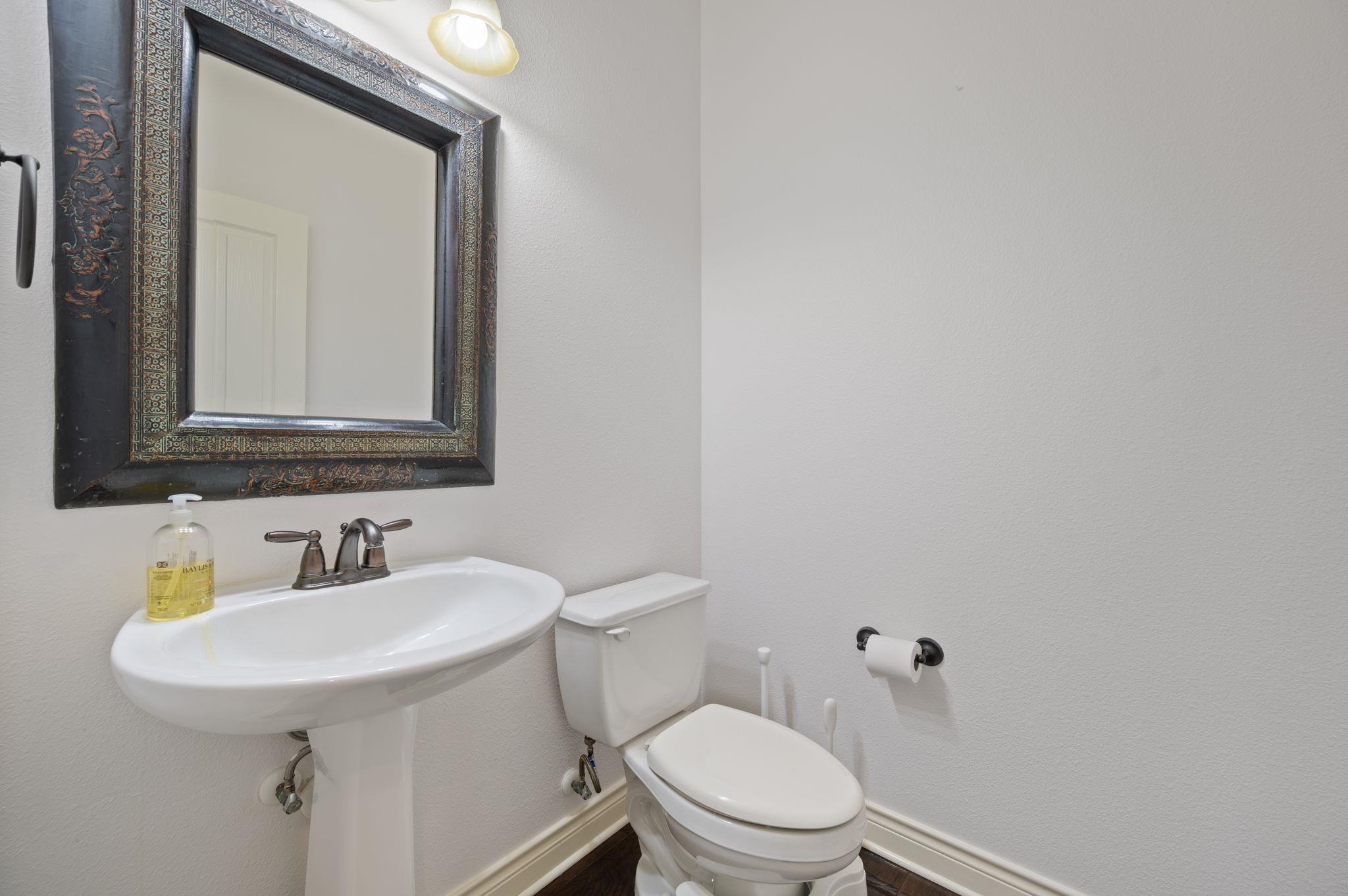 302 High Plains Dr, Dripping Springs, TX 78620