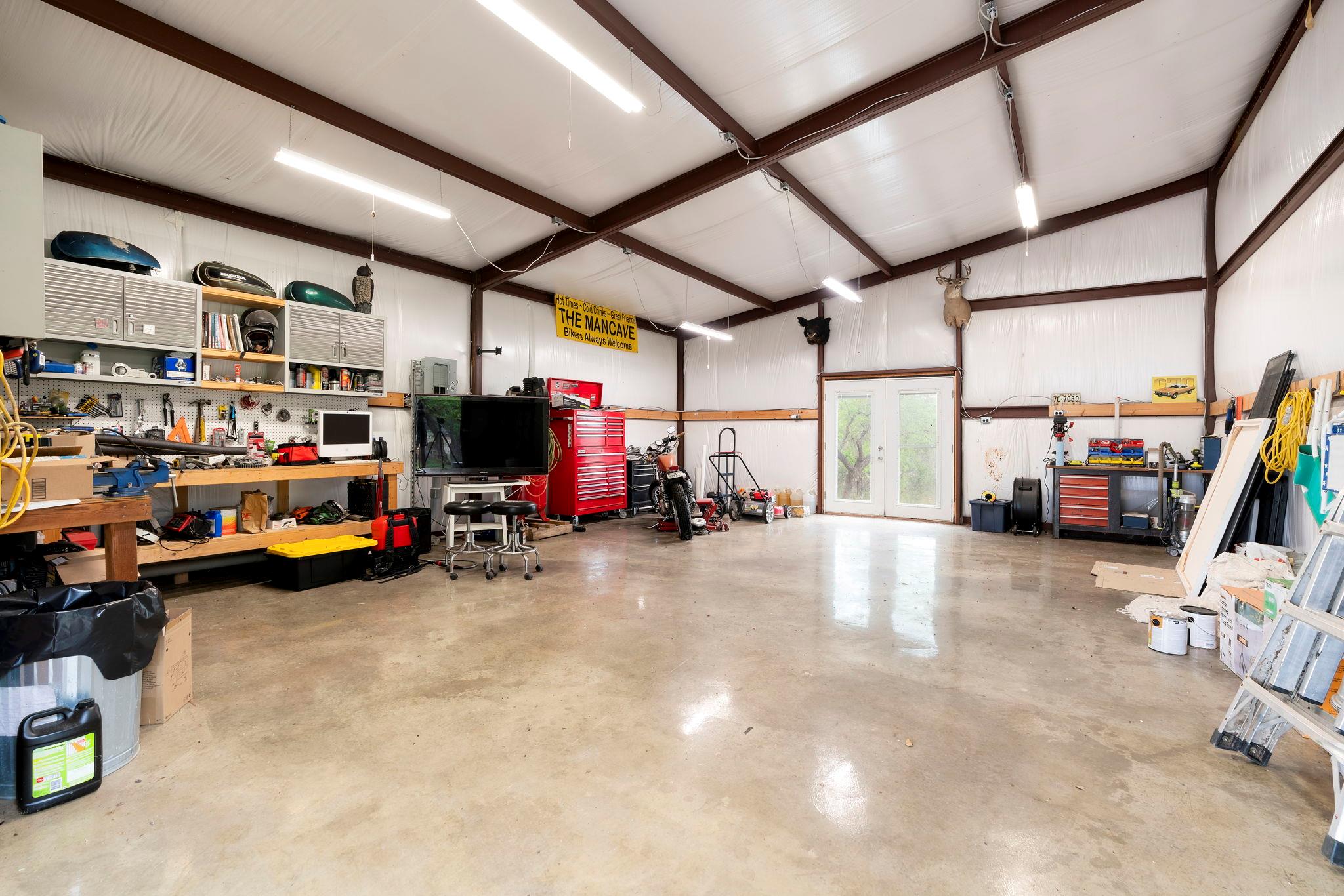 420 Hugo Rd, San Marcos, TX 78666