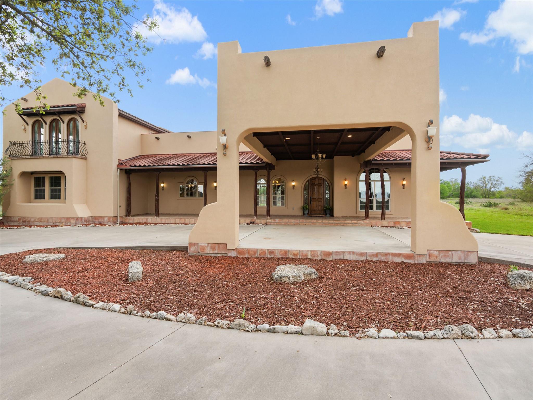 26008 Fm 963, Briggs, TX 78608