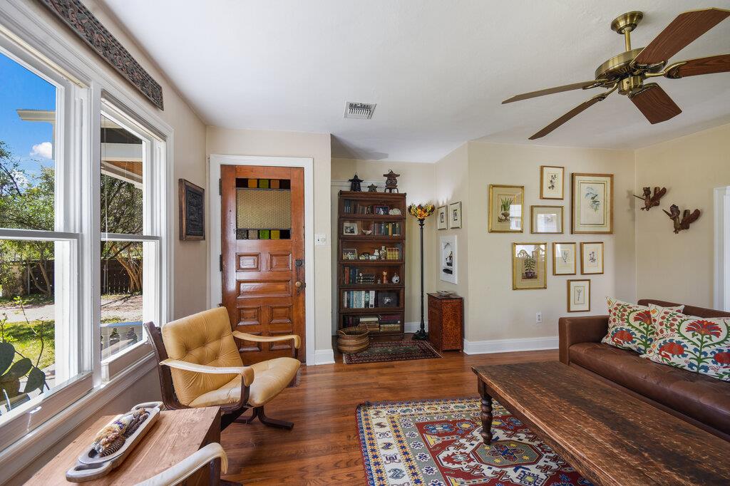 4302 Avenue F, Austin, TX 78751
