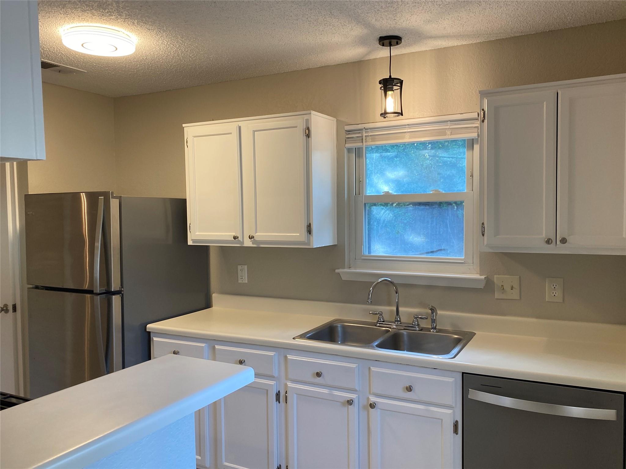 8901 Shattuck Cv, Austin, TX 78717