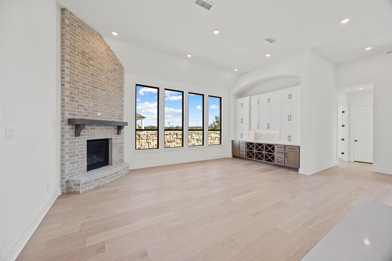 502 Irvine Cir, Liberty Hill, TX 78642