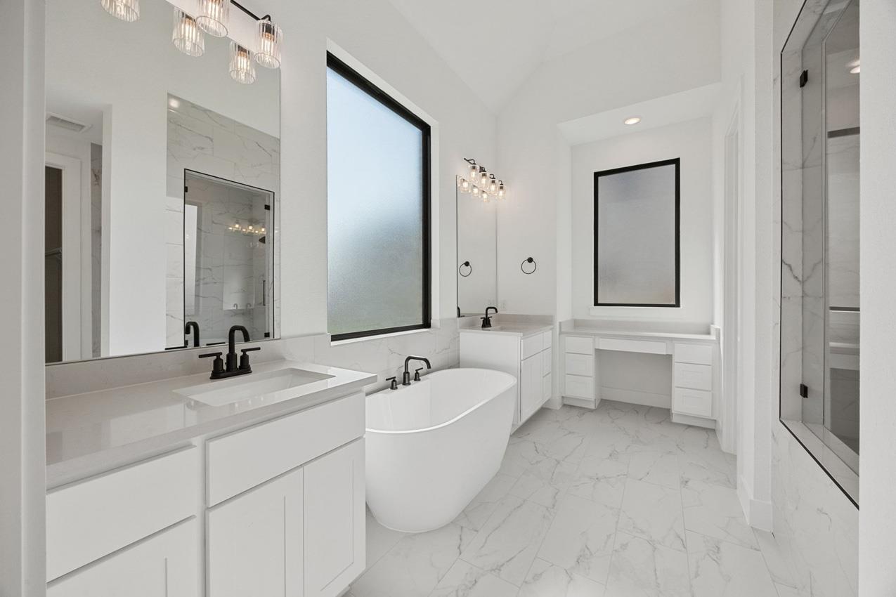 502 Irvine Cir, Liberty Hill, TX 78642