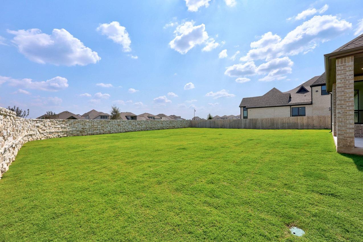 502 Irvine Cir, Liberty Hill, TX 78642
