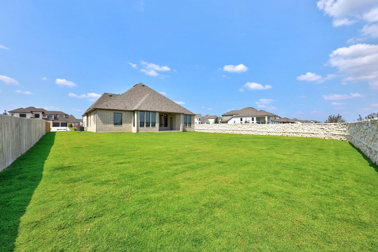 502 Irvine Cir, Liberty Hill, TX 78642