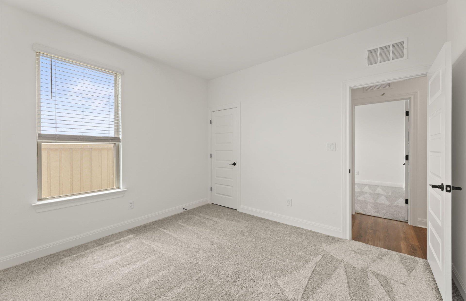 417 Singing Dove Way, Liberty Hill, TX 78642