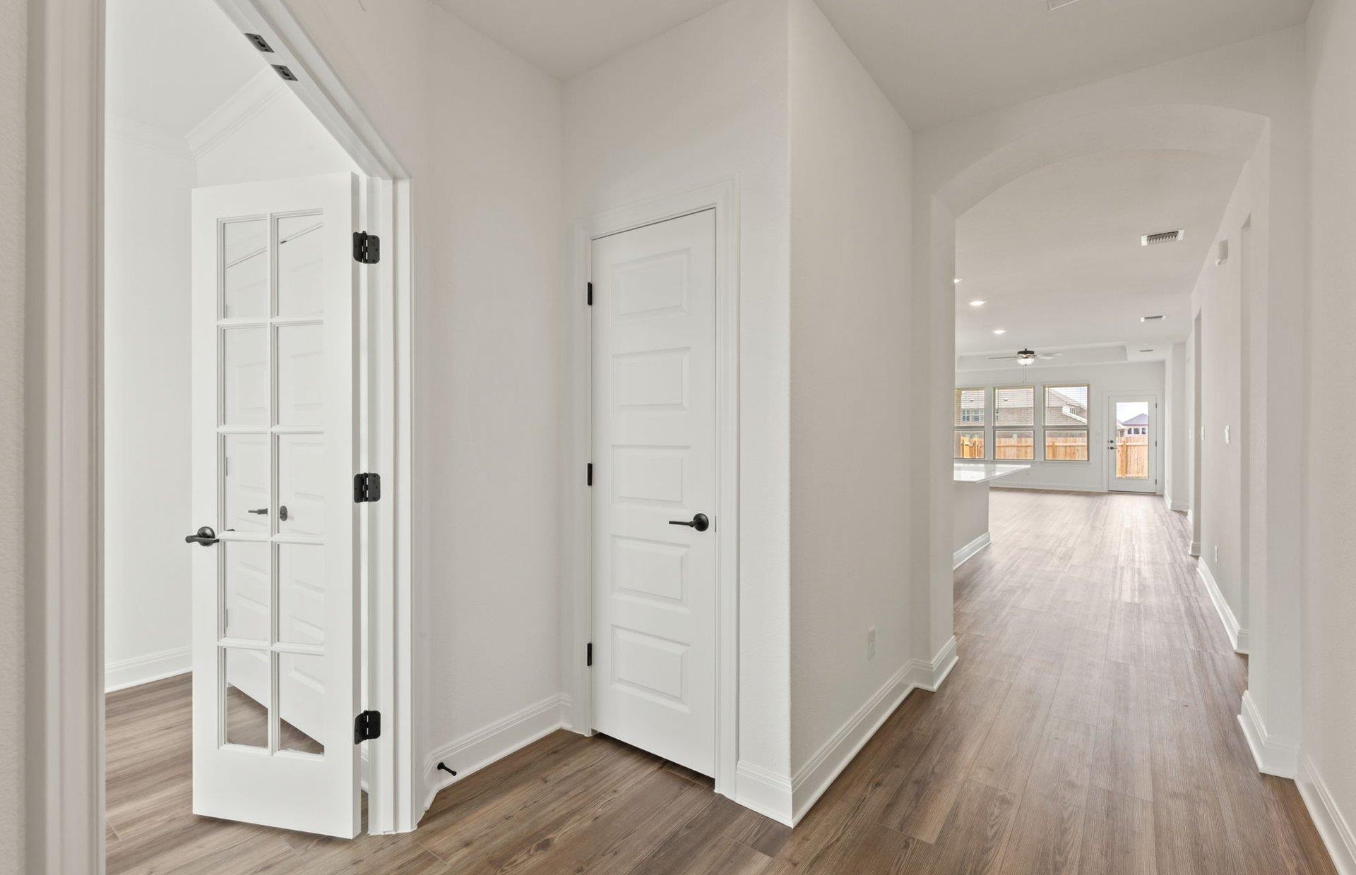 417 Singing Dove Way, Liberty Hill, TX 78642