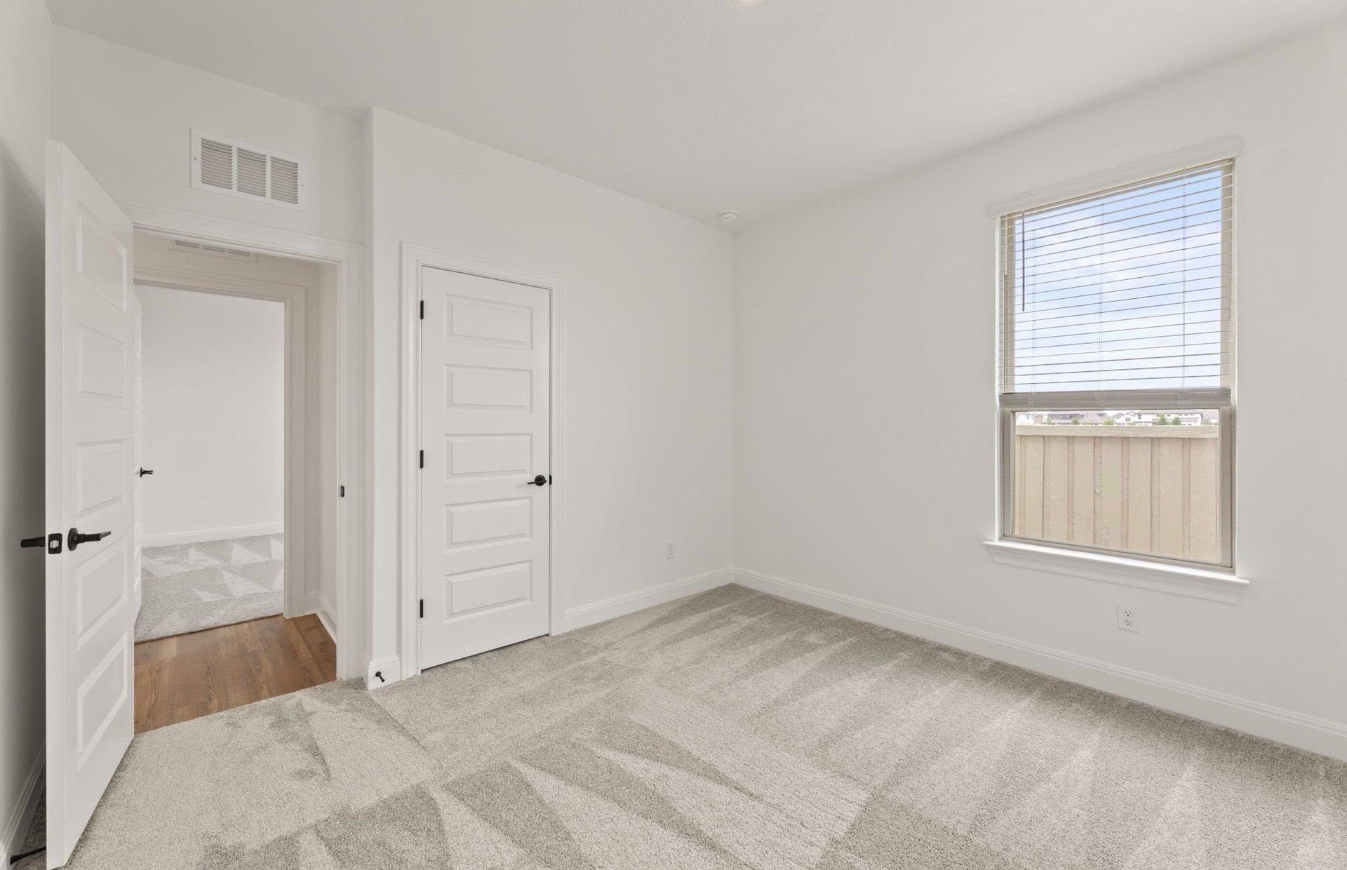 417 Singing Dove Way, Liberty Hill, TX 78642