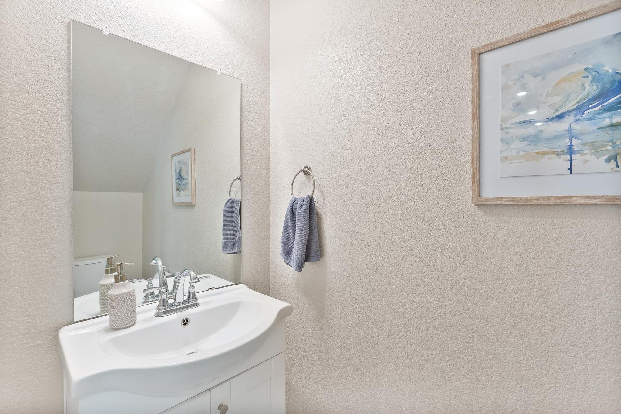 197 Eves Necklace Dr, Buda, TX 78610