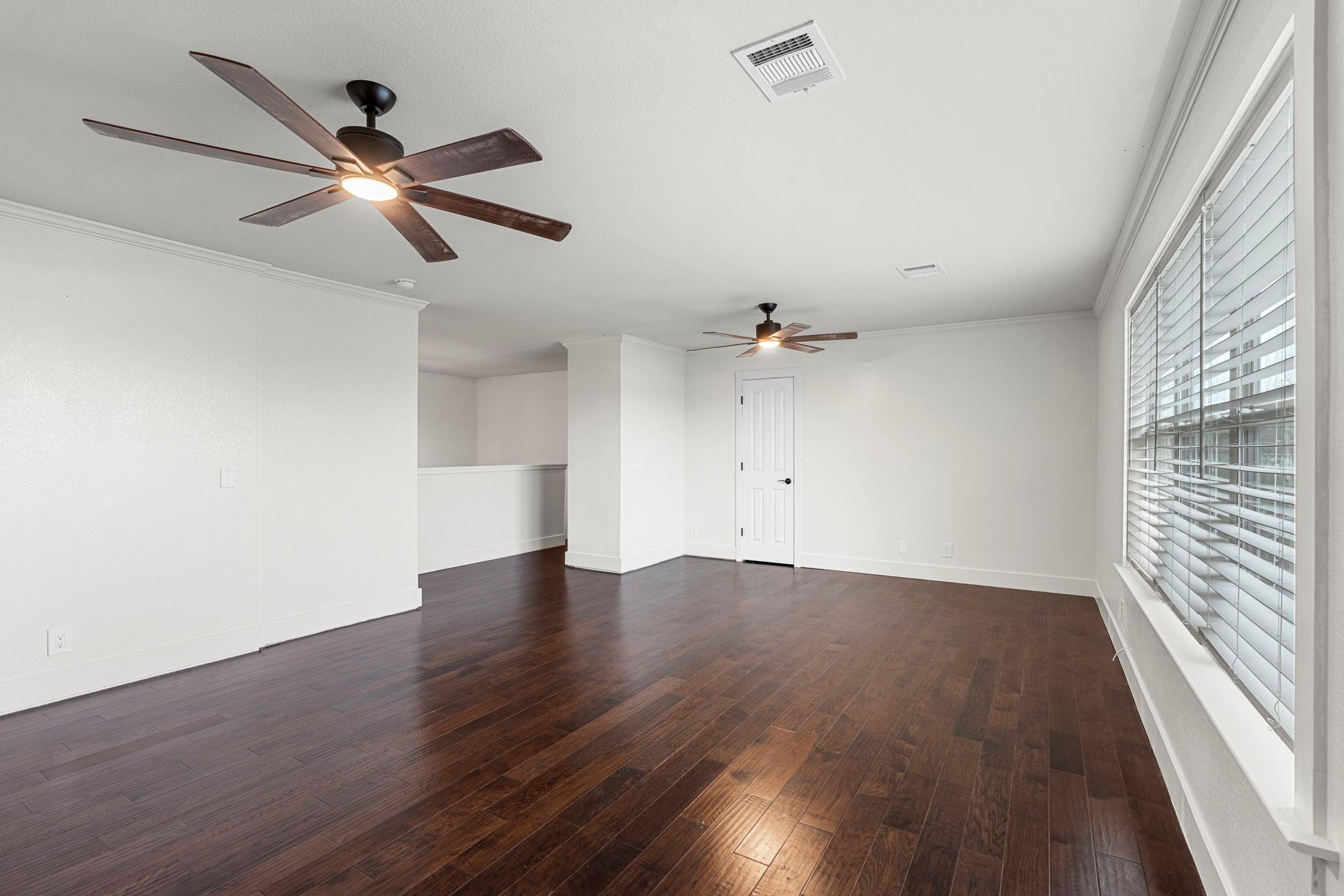 1290 Sweet Gum Dr, Kyle, TX 78640