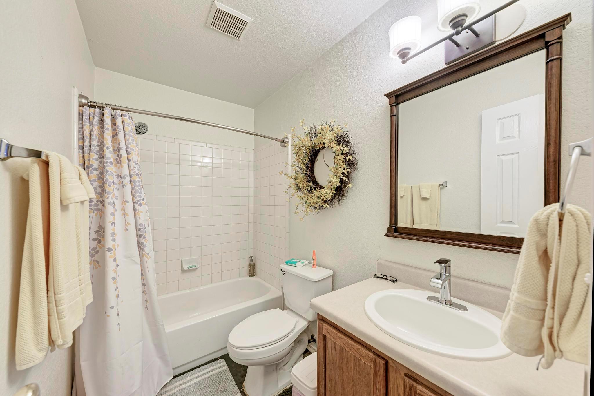 164 Spring Branch Loop, Kyle, TX 78640