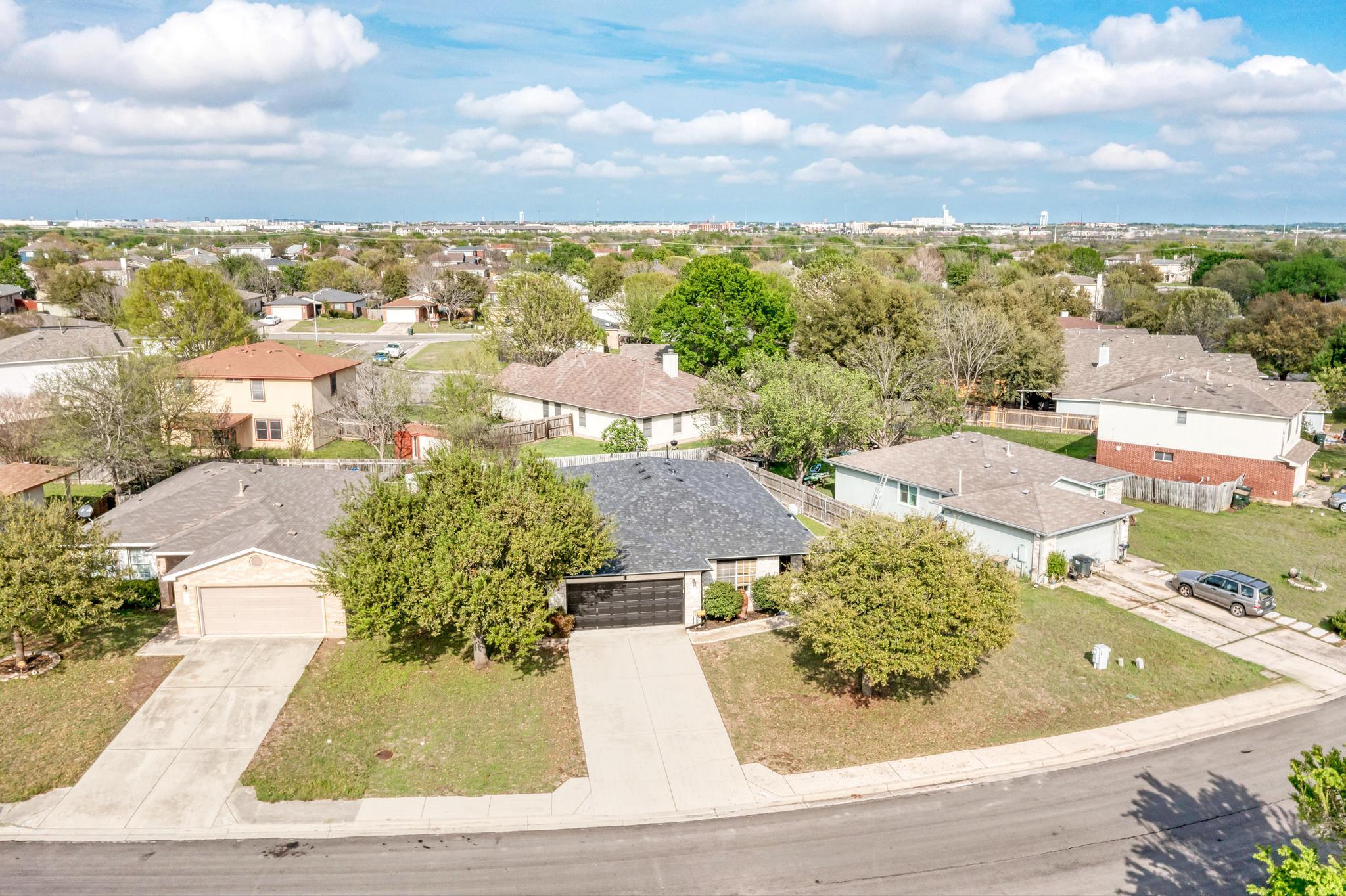164 Spring Branch Loop, Kyle, TX 78640