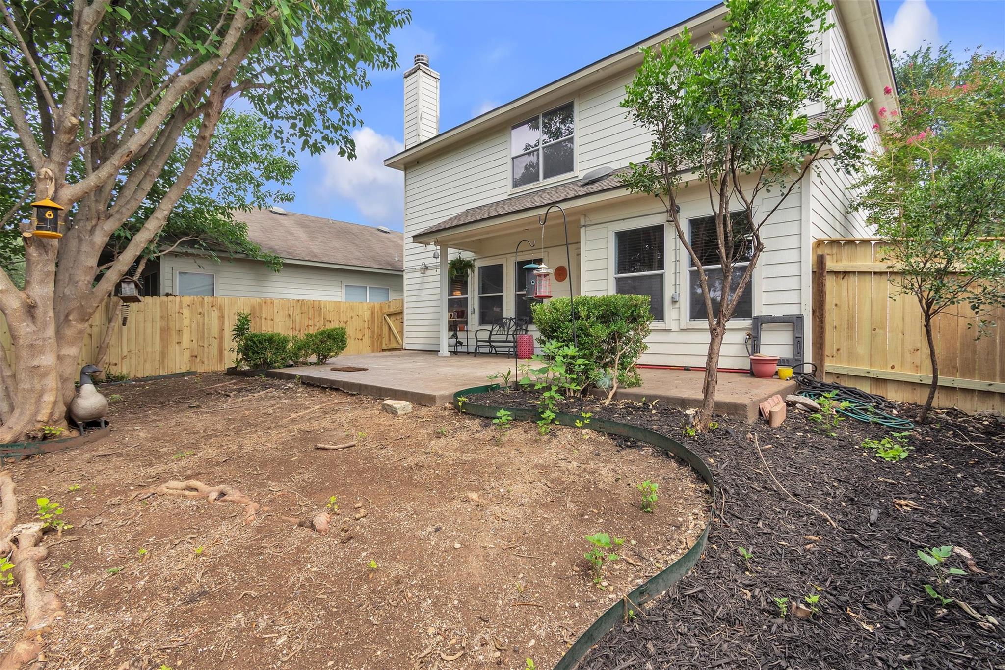 2101 Charlotte Estates Dr, Austin, TX 78744
