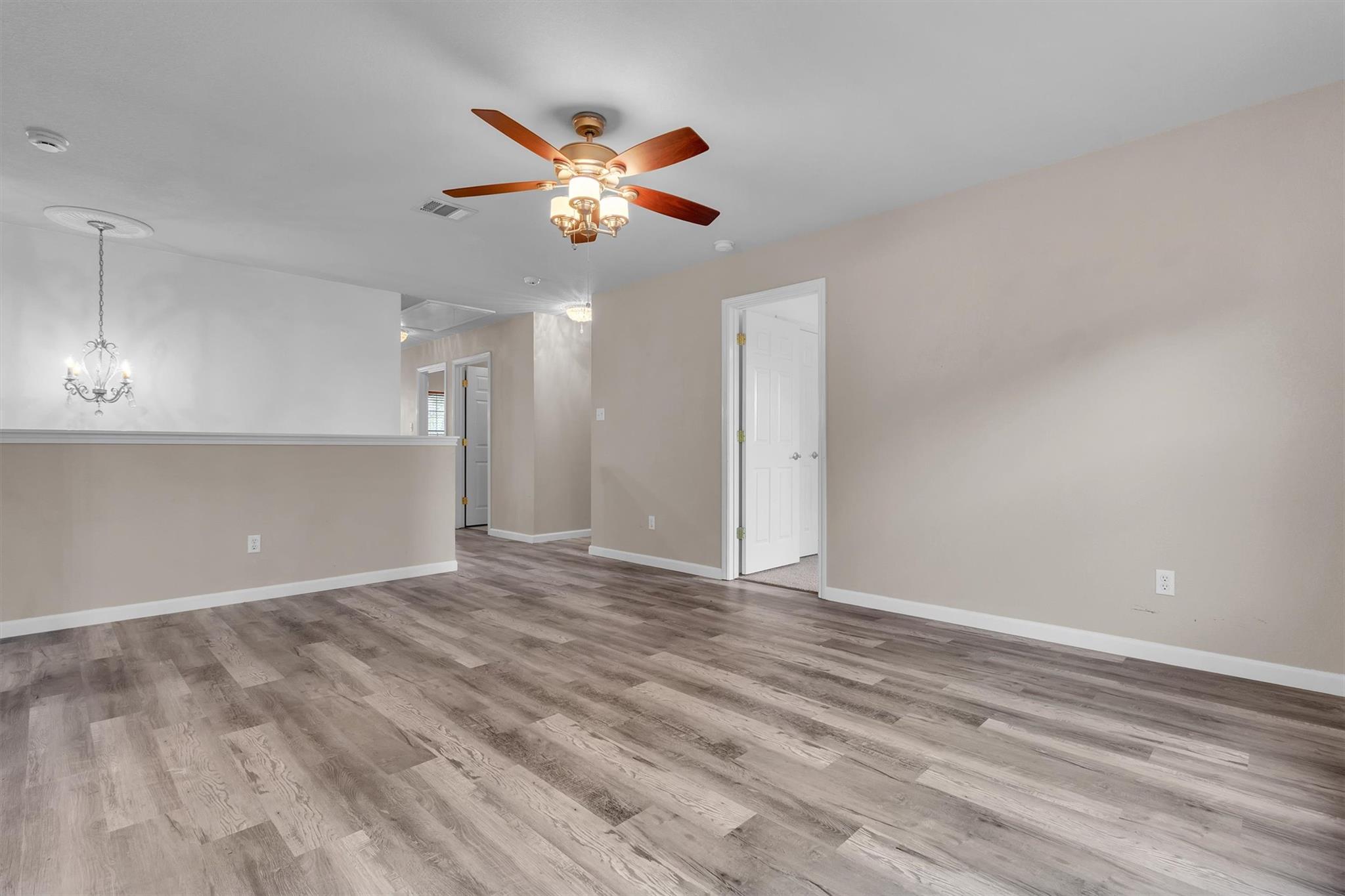 2101 Charlotte Estates Dr, Austin, TX 78744