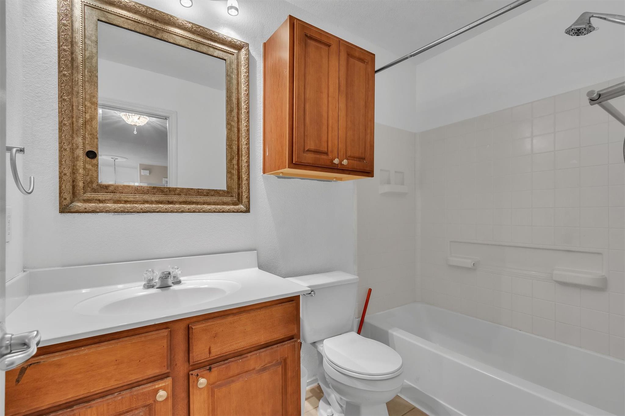 2101 Charlotte Estates Dr, Austin, TX 78744
